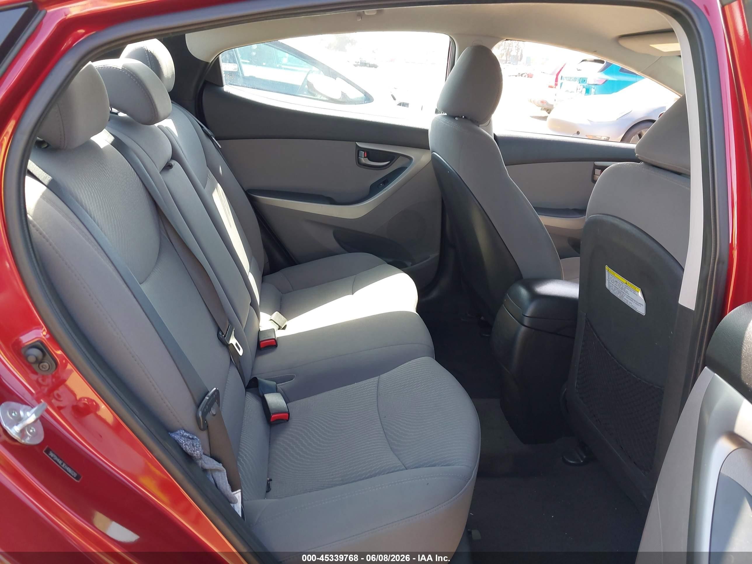 2014 Hyundai Elantra Se Red vin: 5NPDH4AE3EH486020