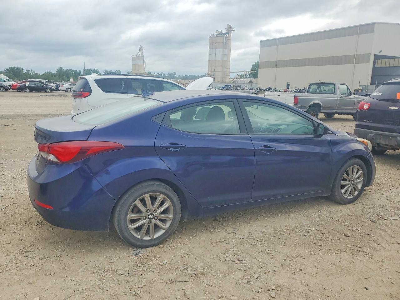 2014 Hyundai Elantra Se Blue vin: 5NPDH4AE3EH493808