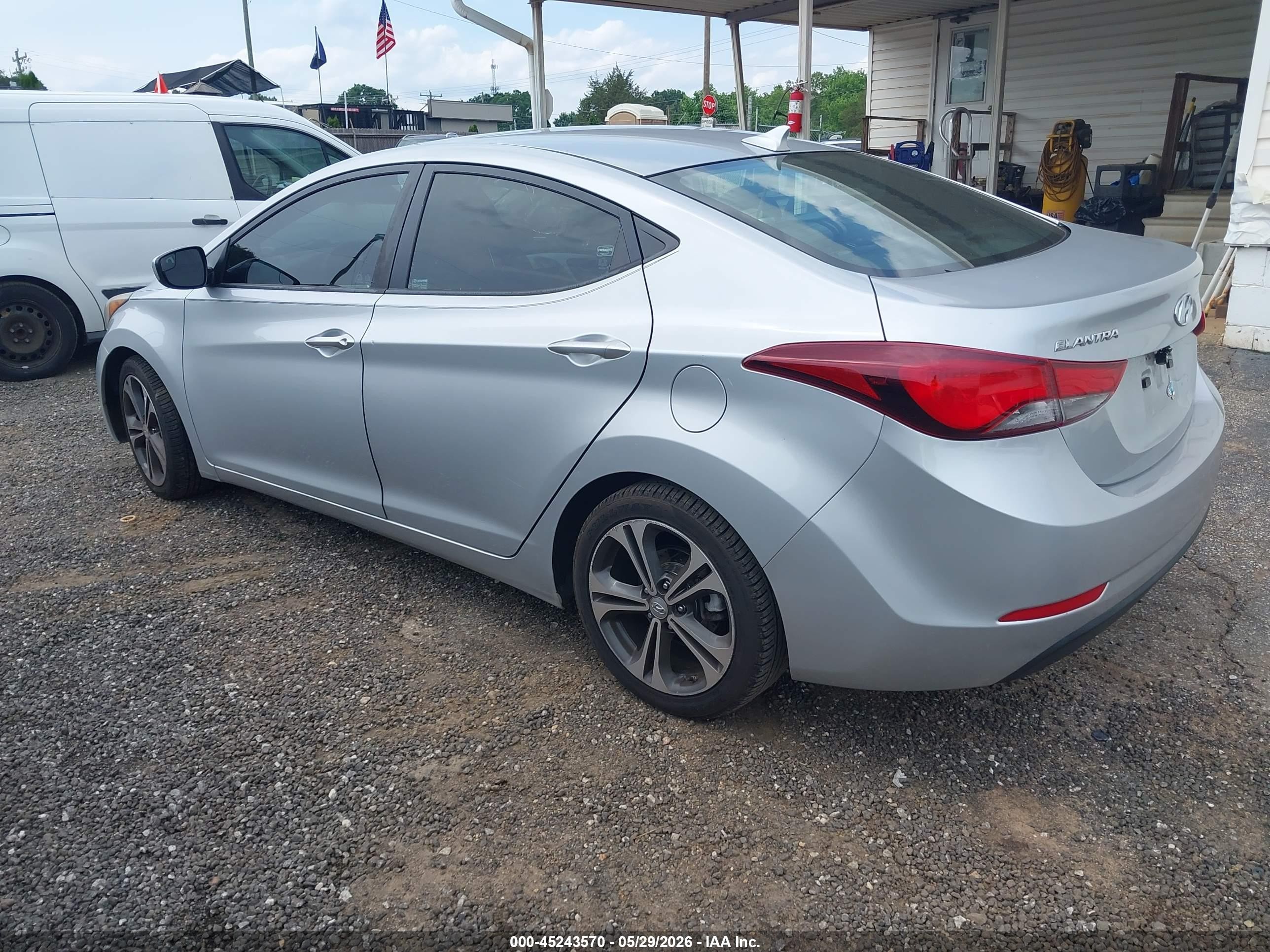2014 Hyundai Elantra Se Silver vin: 5NPDH4AE3EH498913