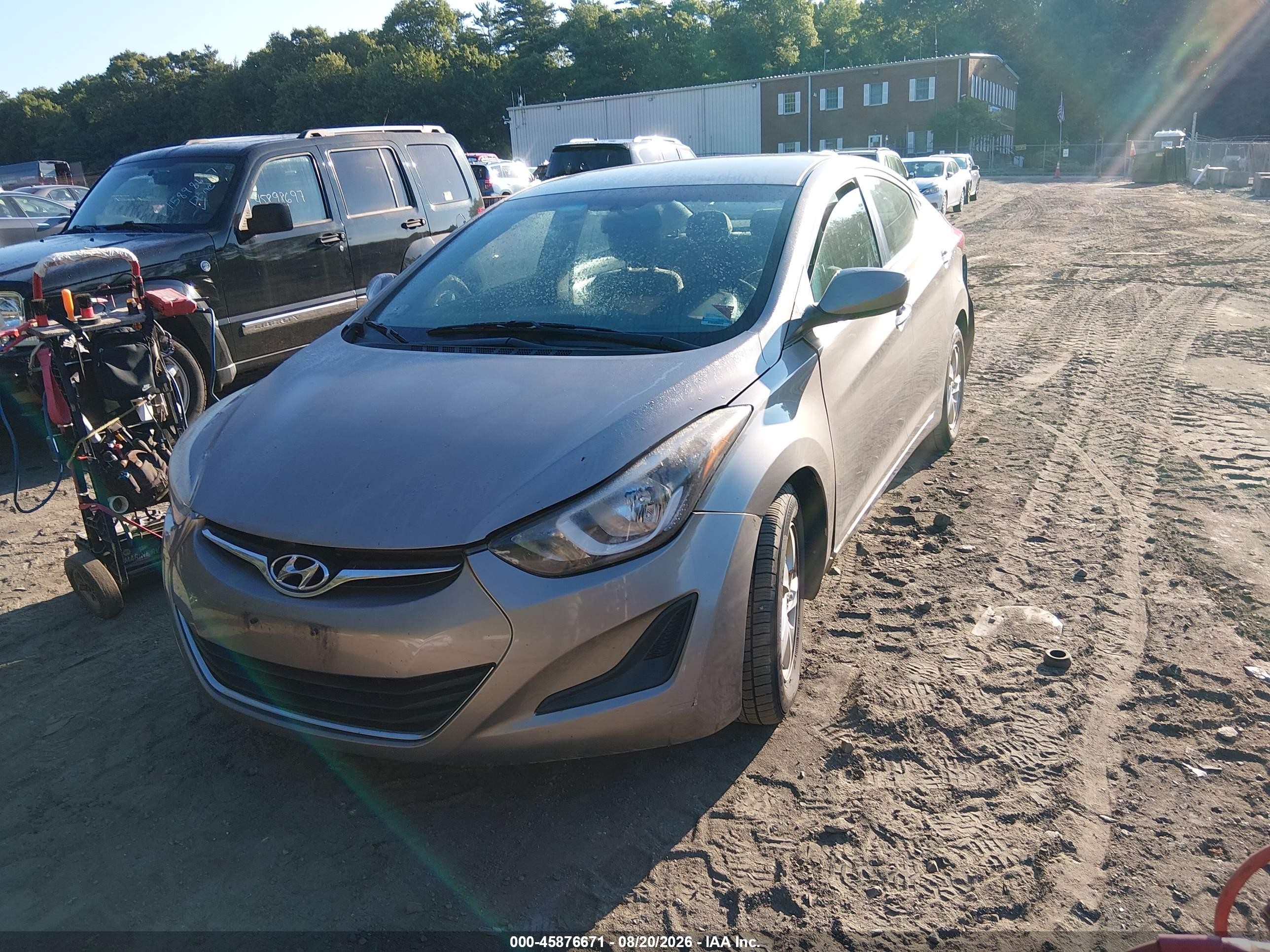 2014 Hyundai Elantra Se Brown vin: 5NPDH4AE3EH520019