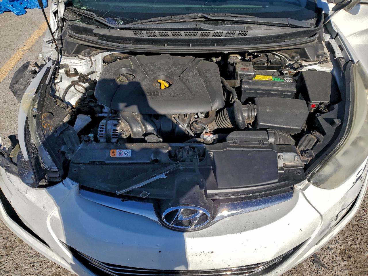 2014 Hyundai Elantra Белый vin: 5NPDH4AE3EH521395