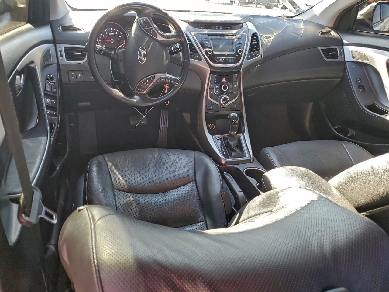 2014 Hyundai Elantra Белый vin: 5NPDH4AE3EH521395
