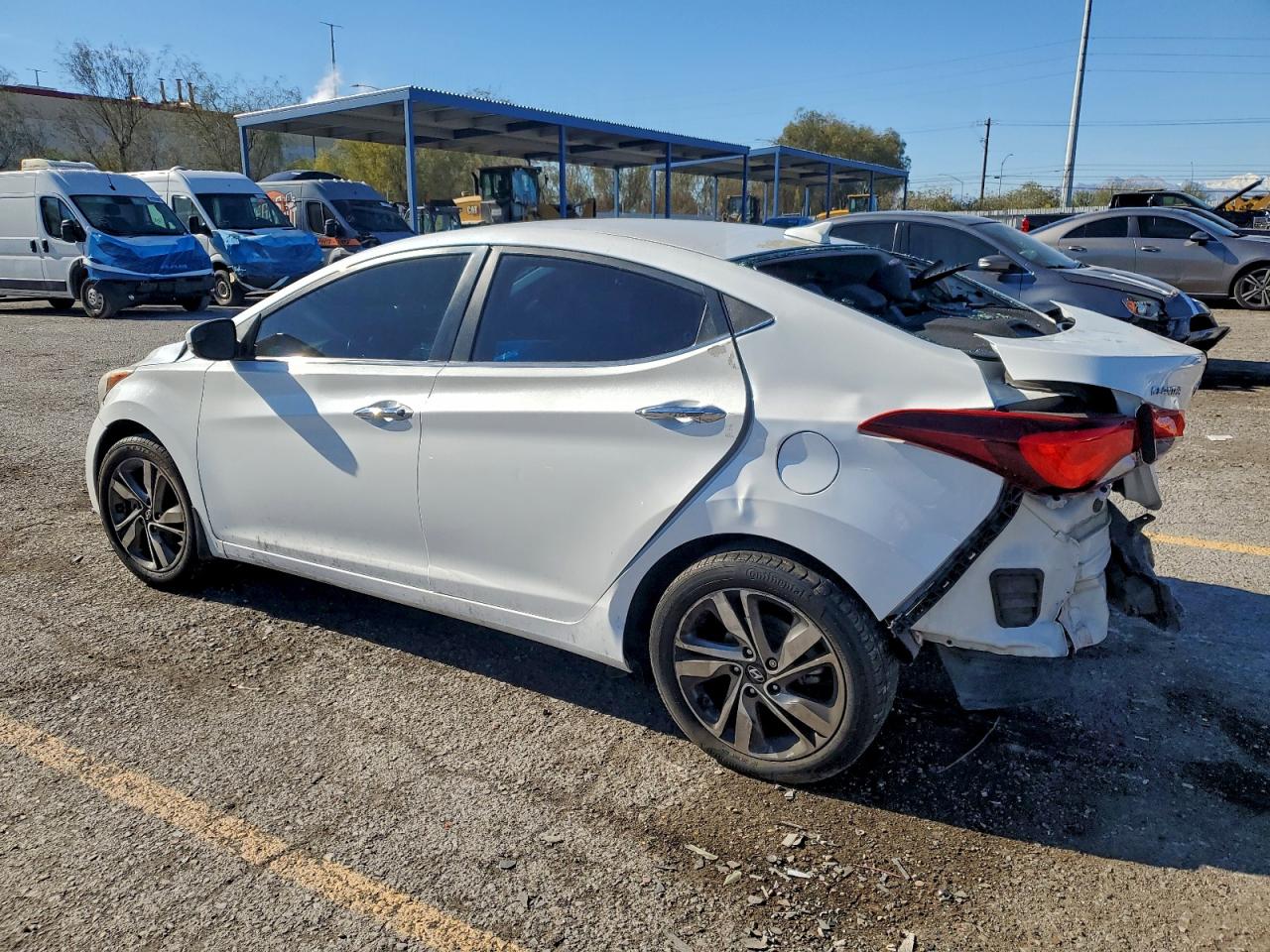 2014 Hyundai Elantra Белый vin: 5NPDH4AE3EH521395