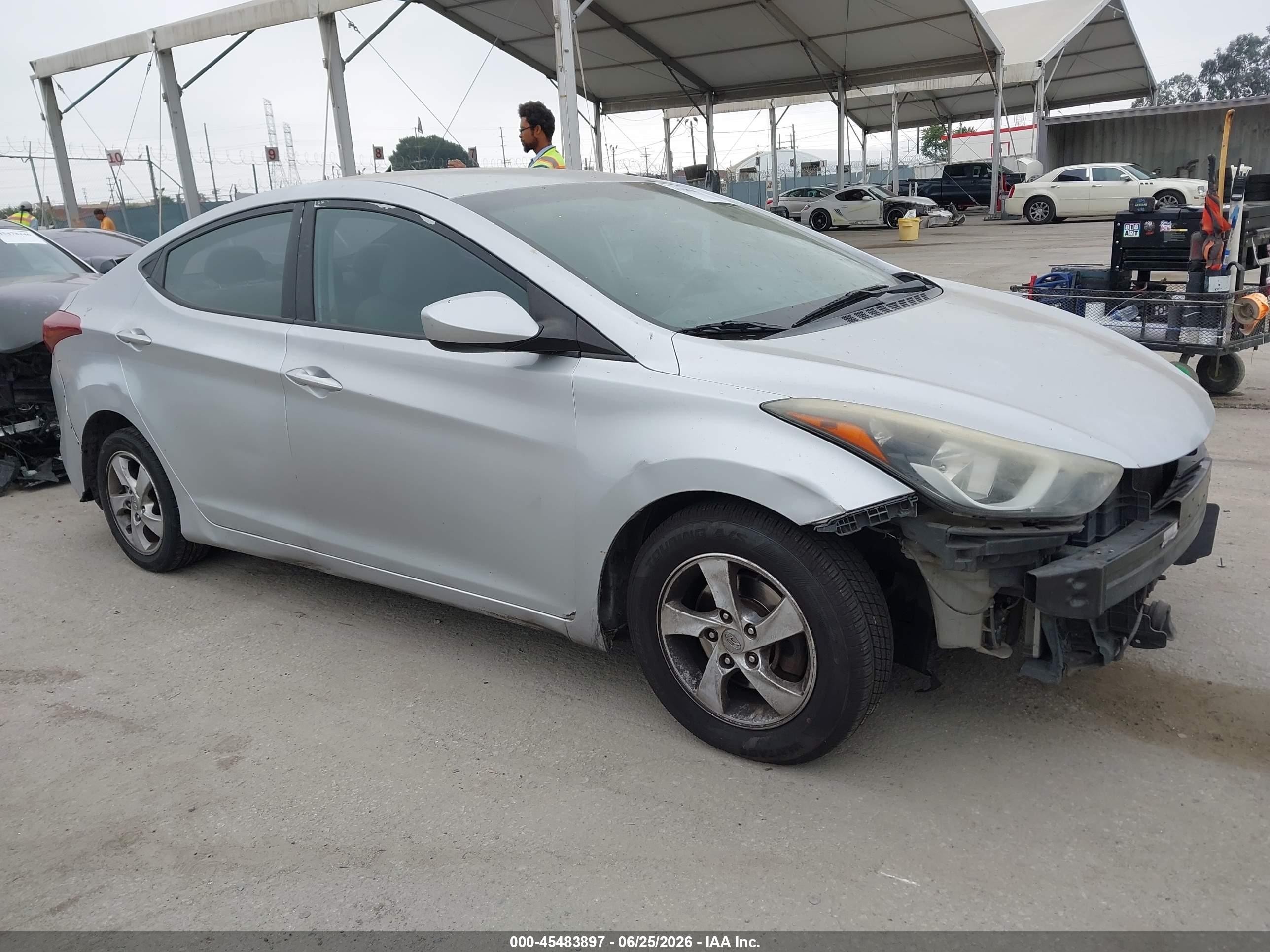 2014 Hyundai Elantra Se Silver vin: 5NPDH4AE3EH522613