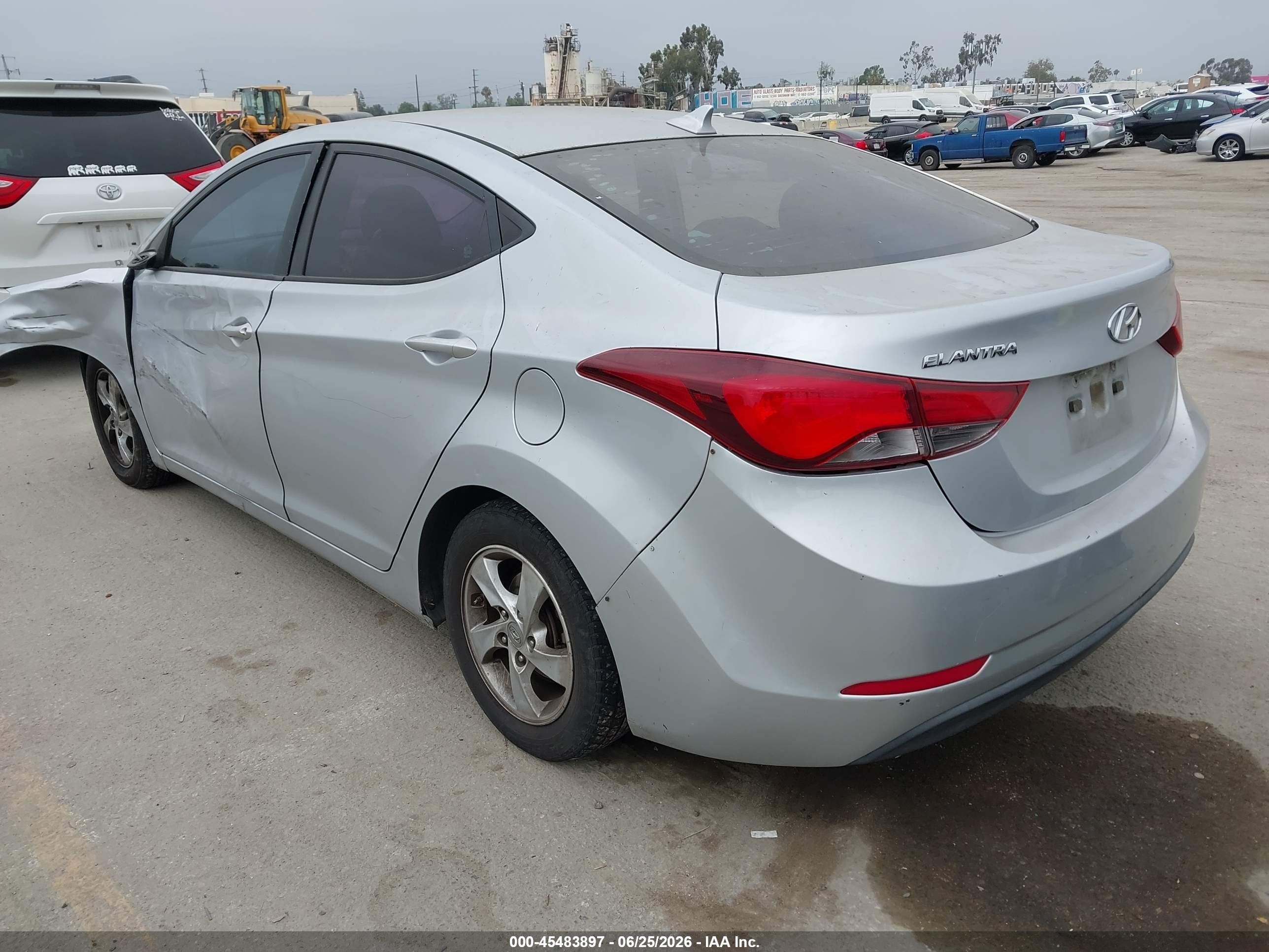 2014 Hyundai Elantra Se Silver vin: 5NPDH4AE3EH522613