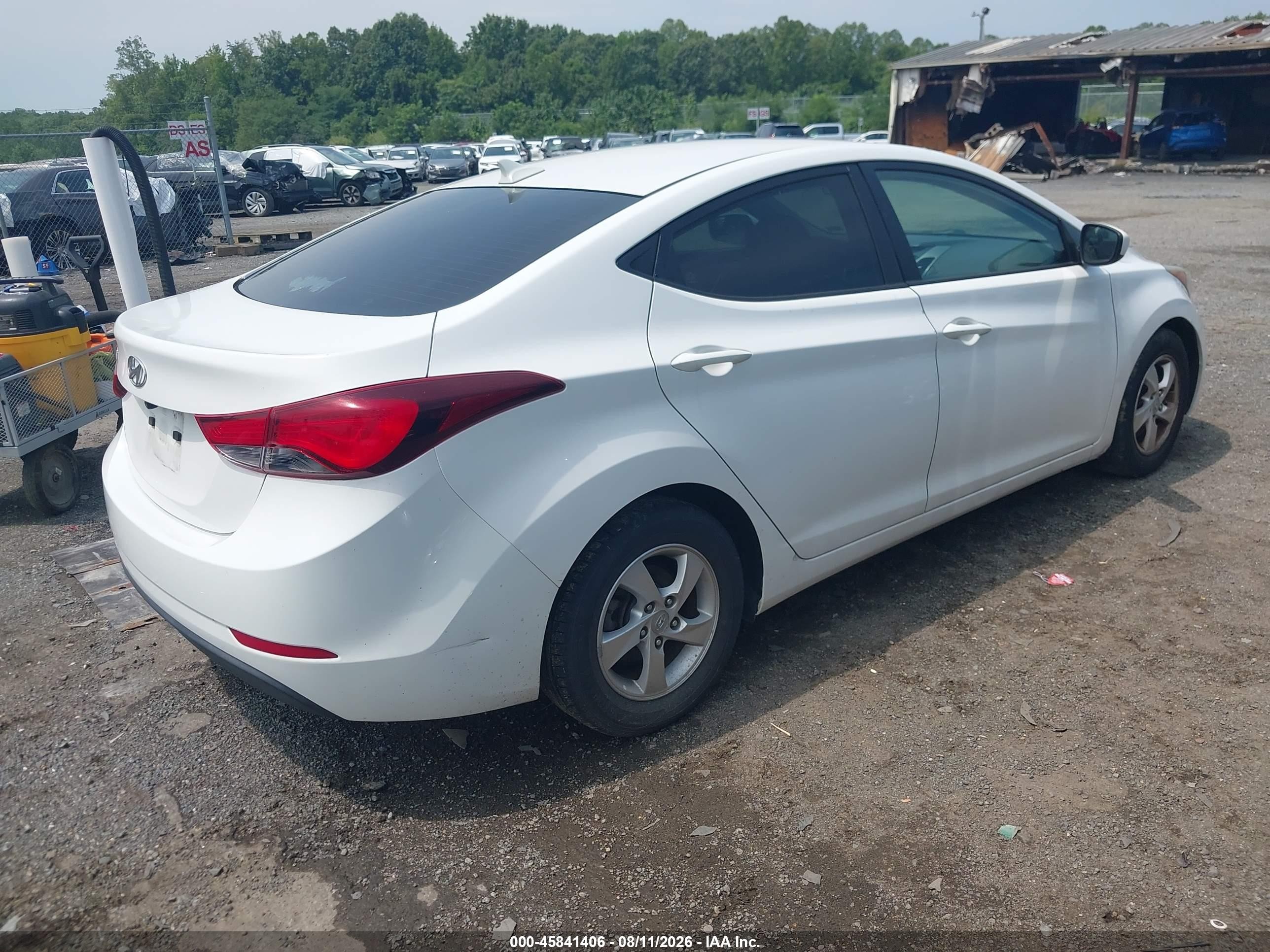 2014 Hyundai Elantra Se White vin: 5NPDH4AE3EH525785