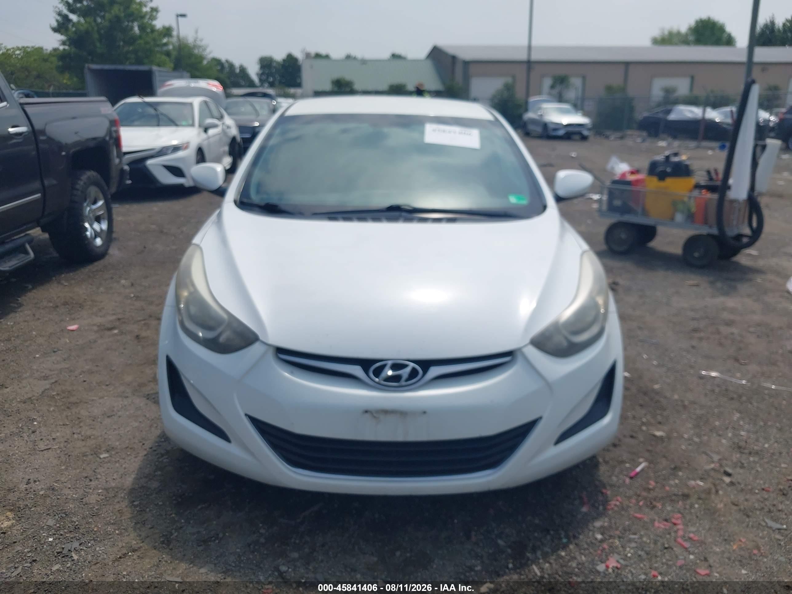 2014 Hyundai Elantra Se White vin: 5NPDH4AE3EH525785