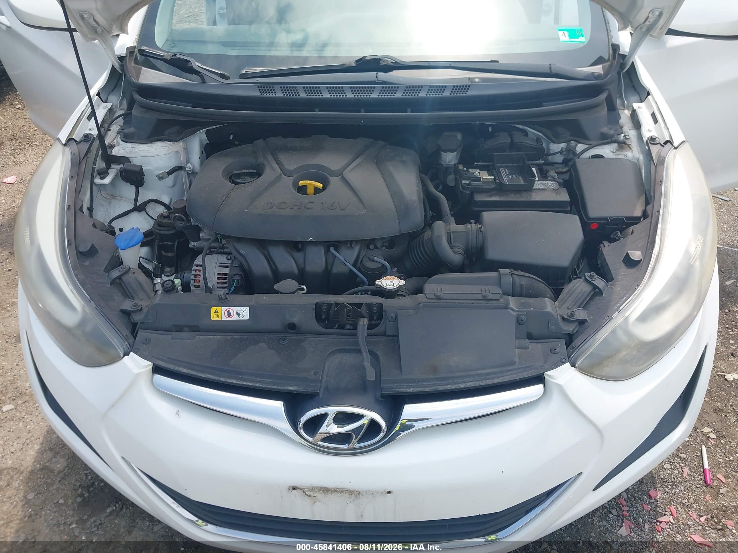 2014 Hyundai Elantra Se White vin: 5NPDH4AE3EH525785