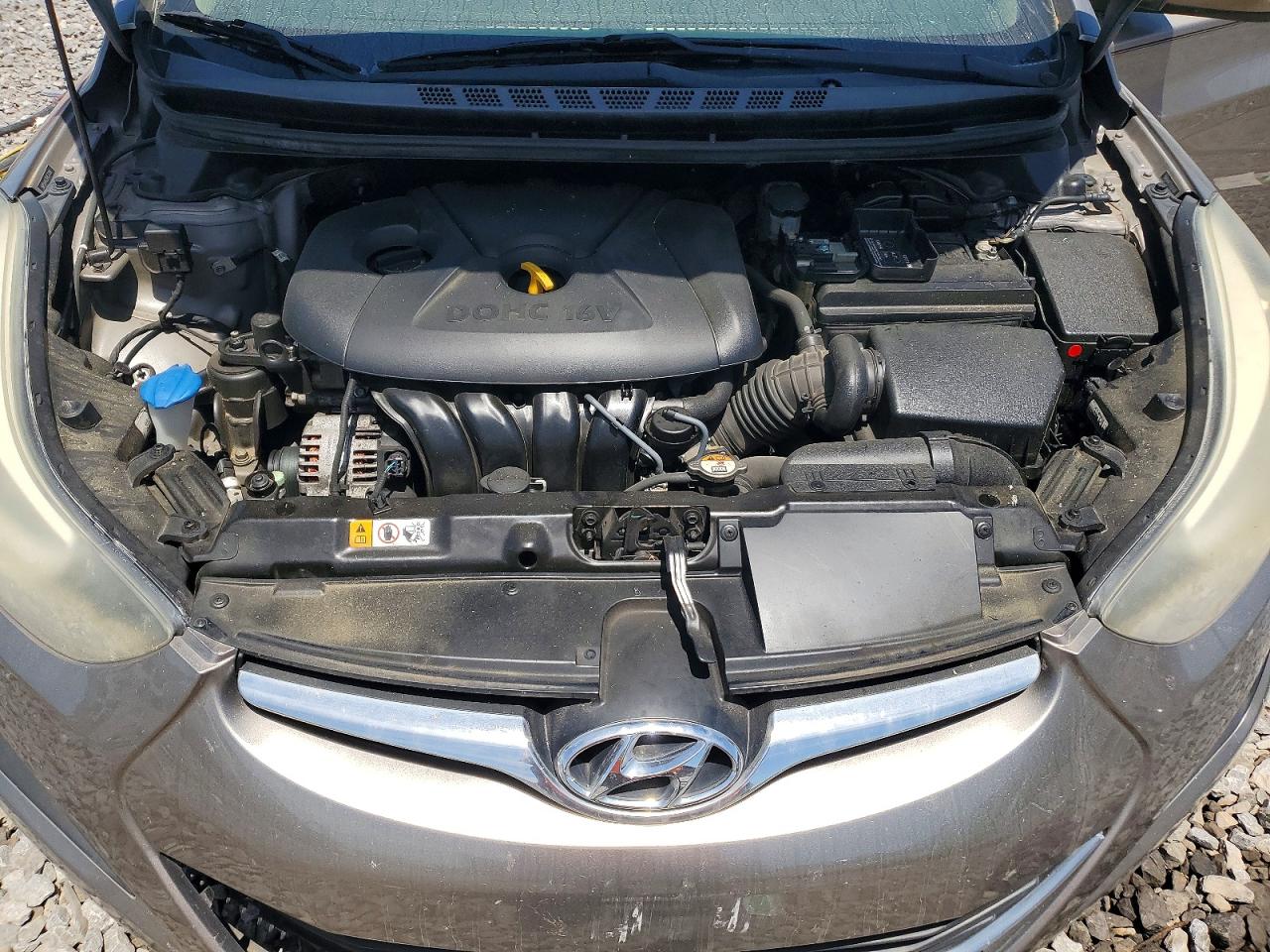 2014 Hyundai Elantra Se Tan vin: 5NPDH4AE3EH537208