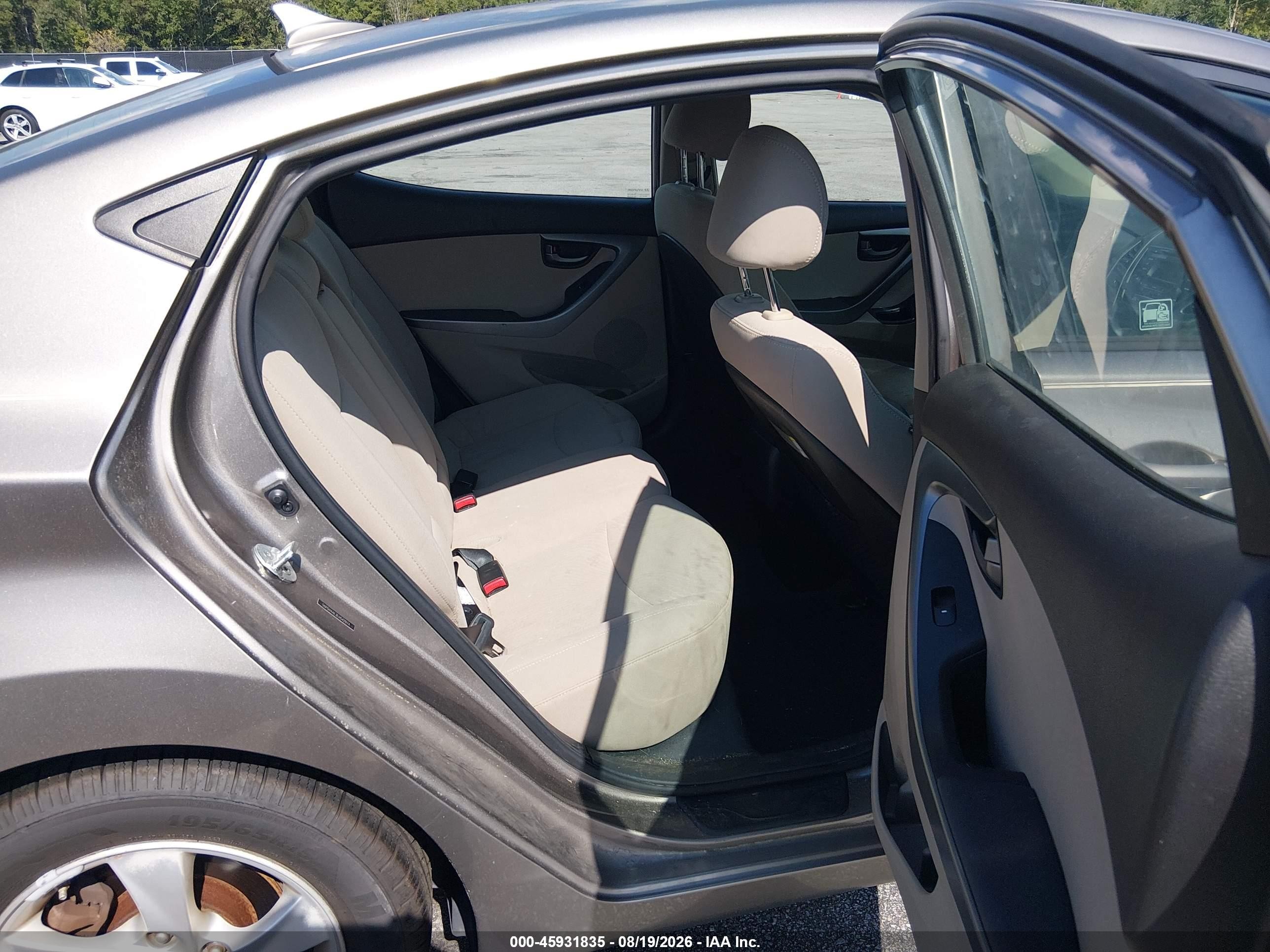 2014 Hyundai Elantra Se Brown vin: 5NPDH4AE3EH542974