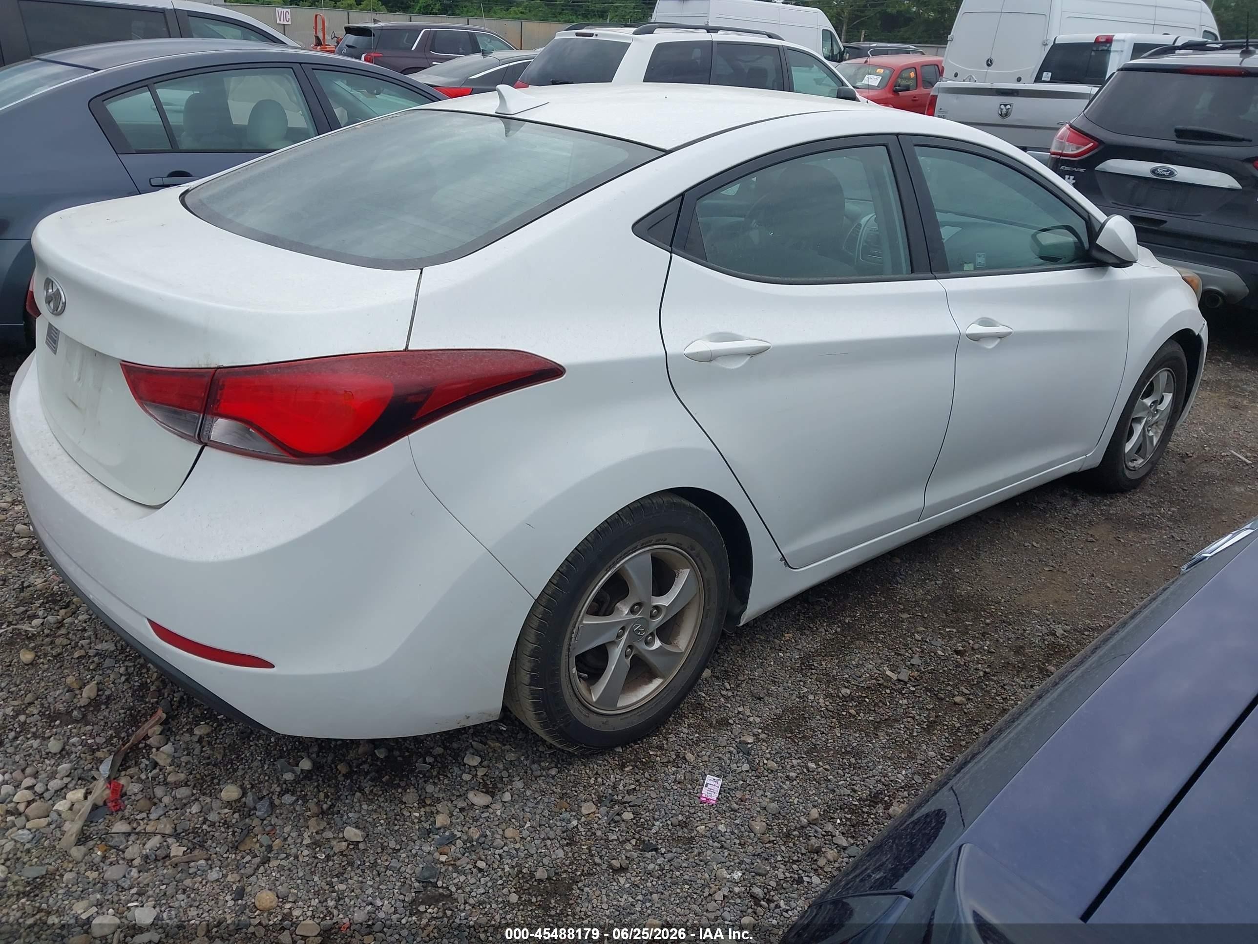 2015 Hyundai Elantra Se White vin: 5NPDH4AE3FH553068