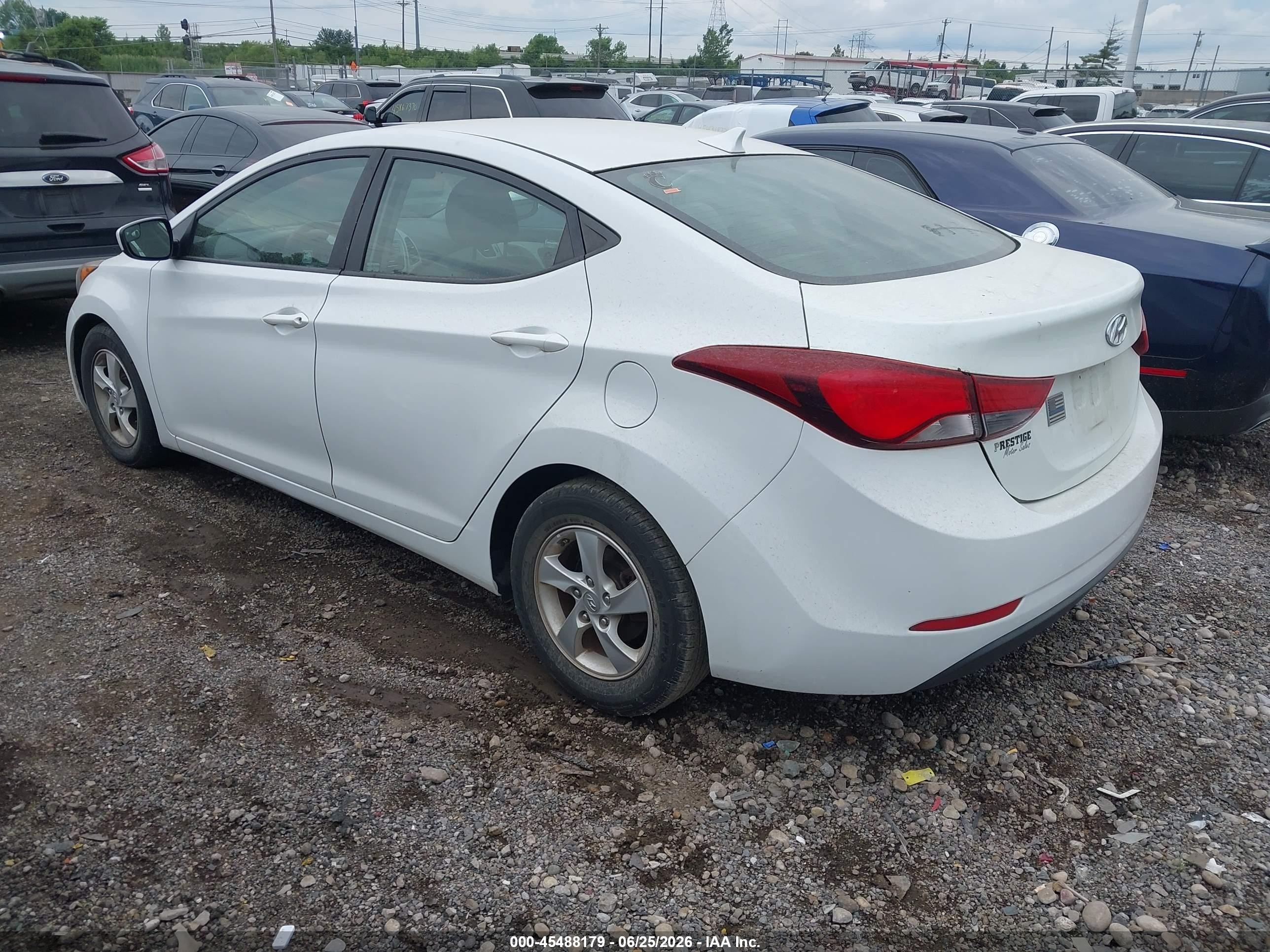 2015 Hyundai Elantra Se White vin: 5NPDH4AE3FH553068