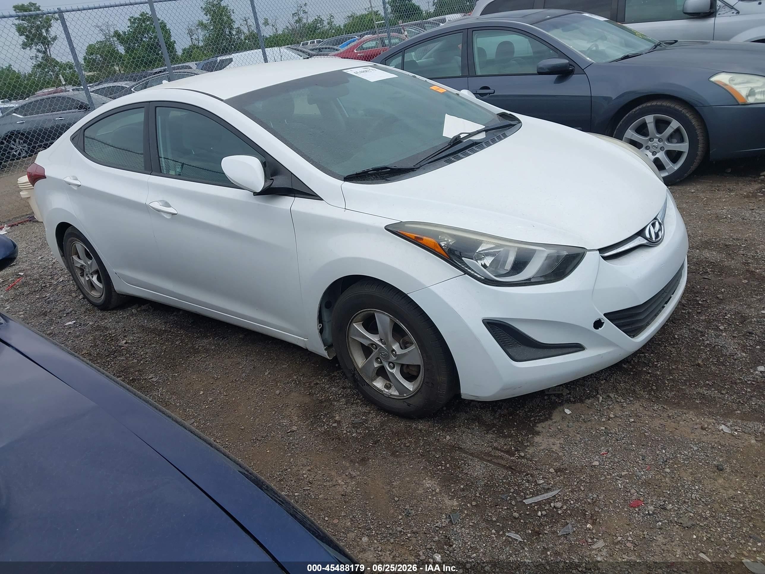 2015 Hyundai Elantra Se White vin: 5NPDH4AE3FH553068