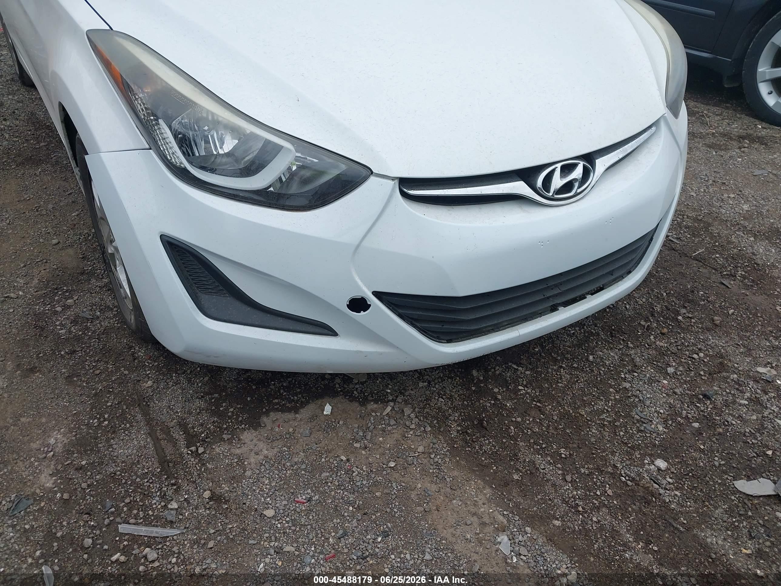2015 Hyundai Elantra Se White vin: 5NPDH4AE3FH553068