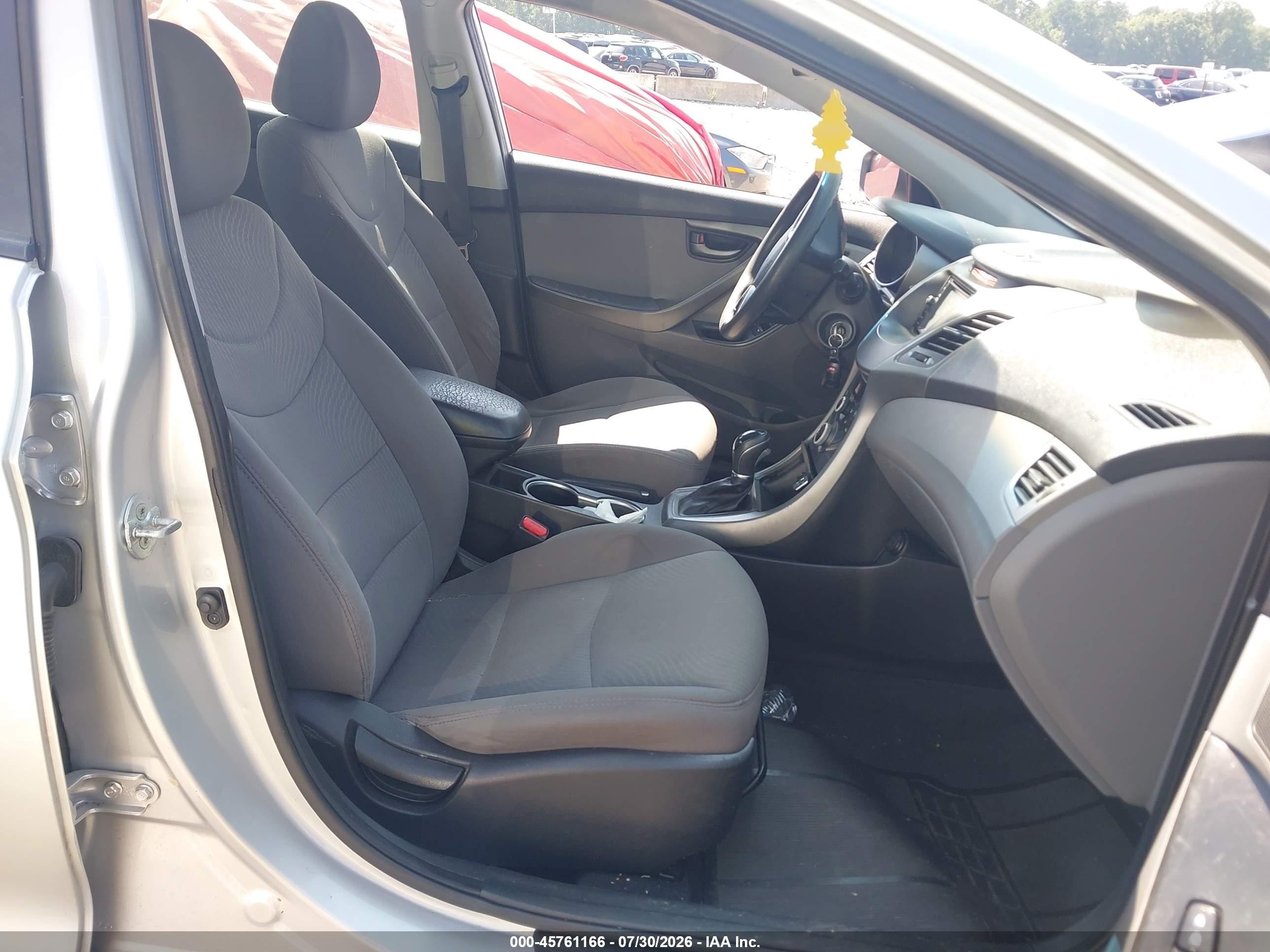2015 Hyundai Elantra Se Silver vin: 5NPDH4AE3FH558688