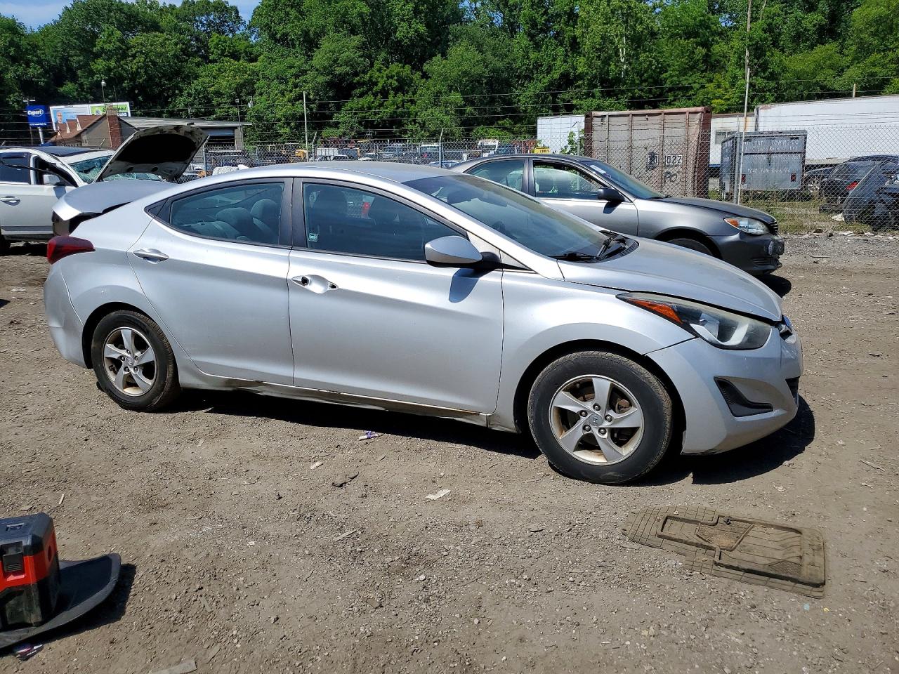2015 Hyundai Elantra Se Silver vin: 5NPDH4AE3FH565270