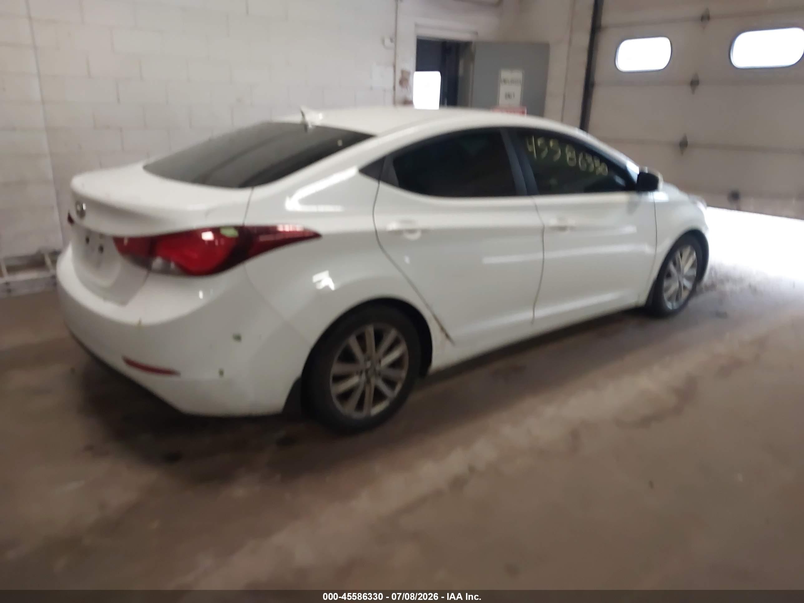 2015 Hyundai Elantra Se White vin: 5NPDH4AE3FH571716