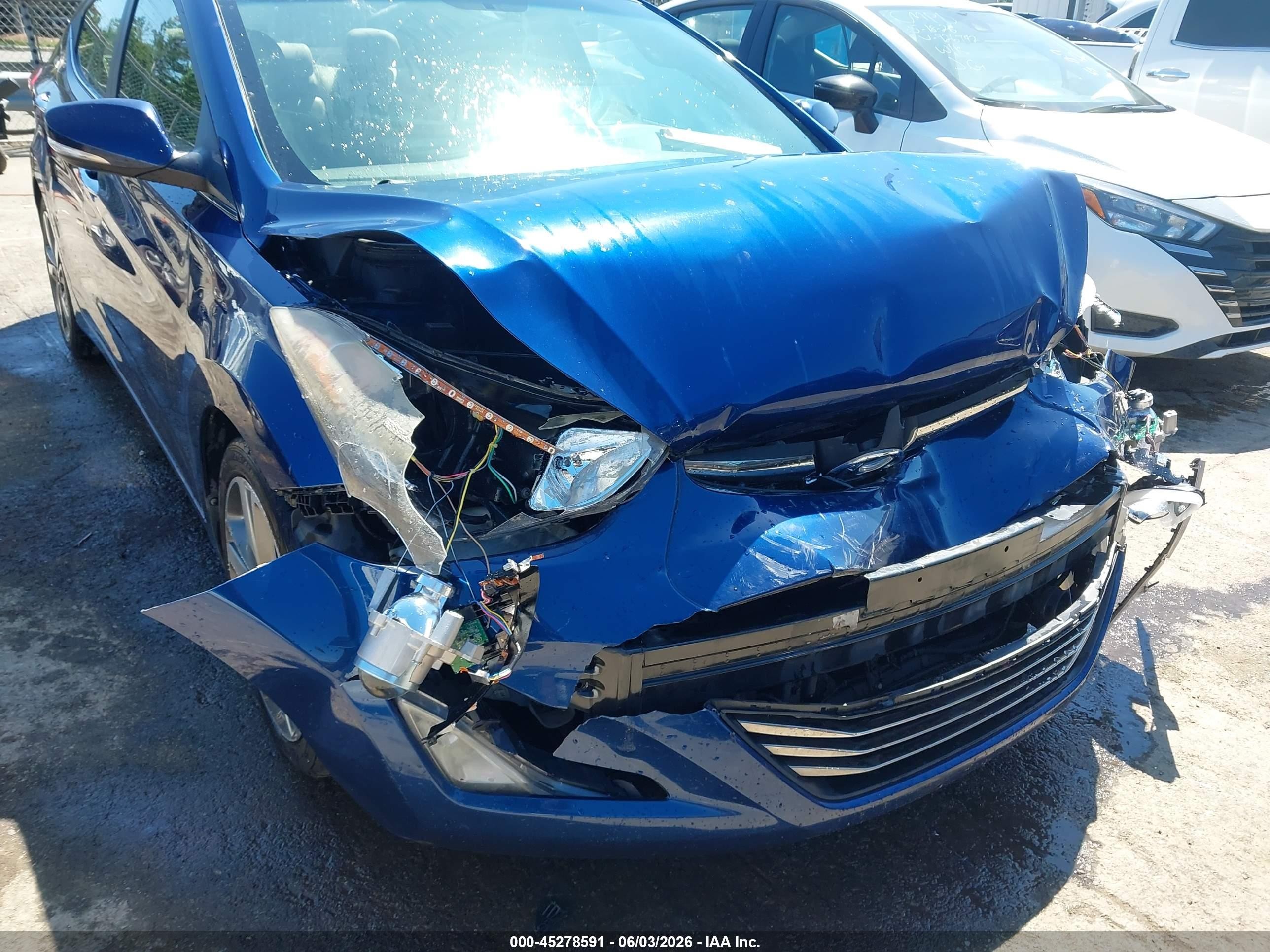 2015 Hyundai Elantra Limited Blue vin: 5NPDH4AE3FH574065