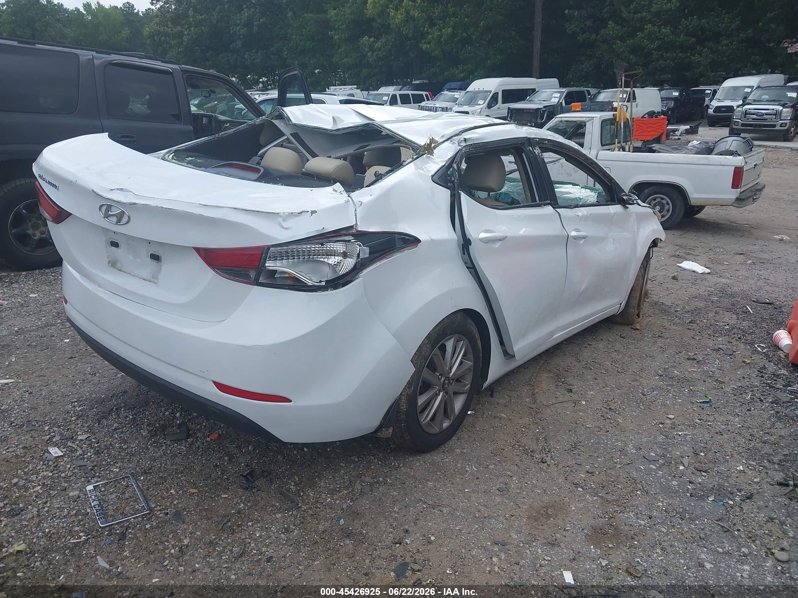 2015 Hyundai Elantra Se White vin: 5NPDH4AE3FH576026