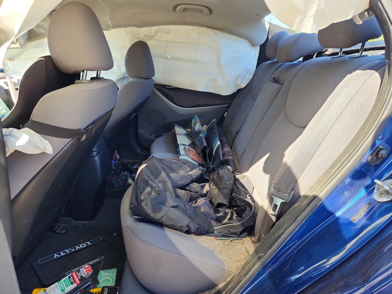 2015 Hyundai Elantra Se Синий vin: 5NPDH4AE3FH583140