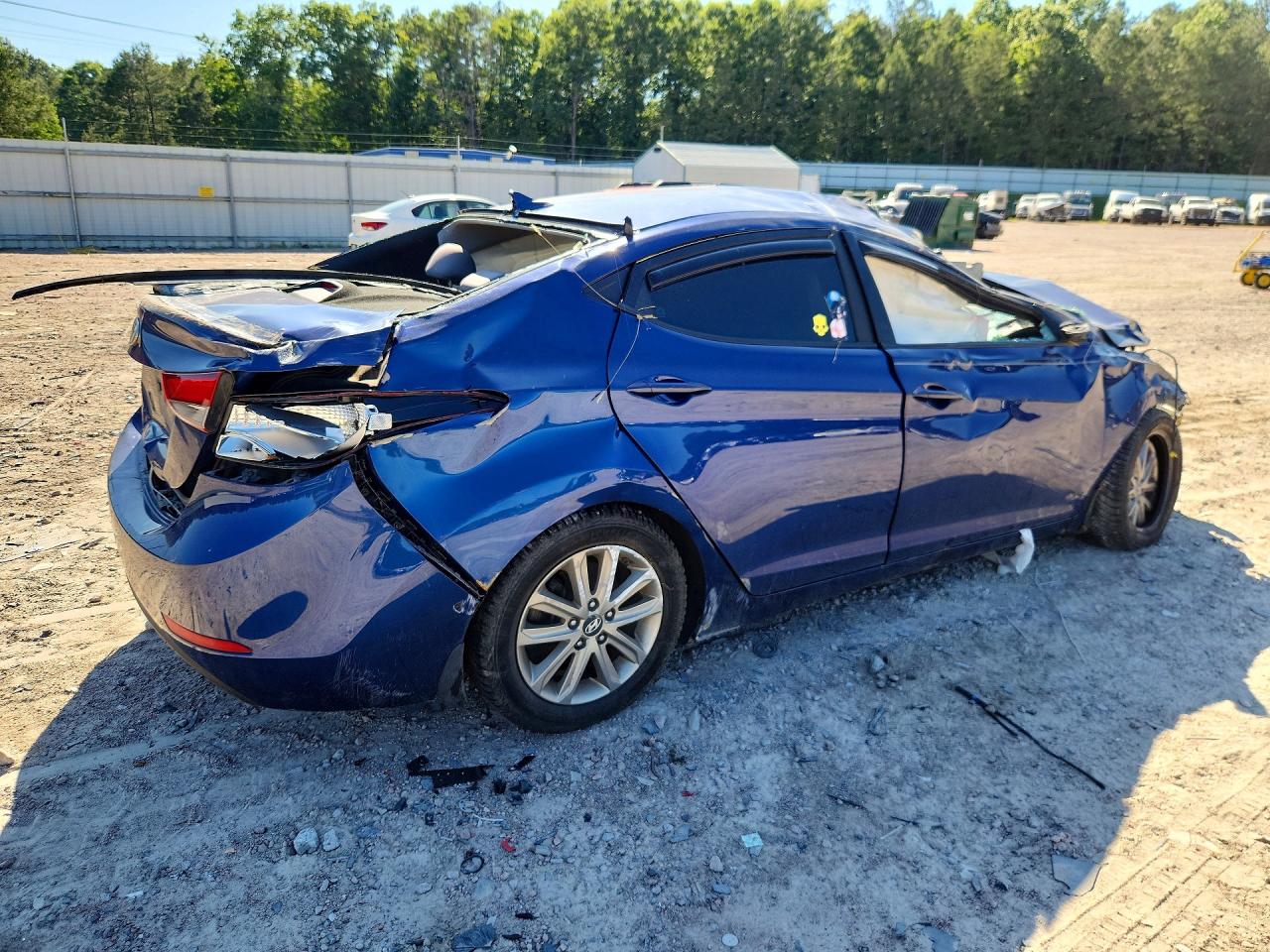 2015 Hyundai Elantra Se Синий vin: 5NPDH4AE3FH583140