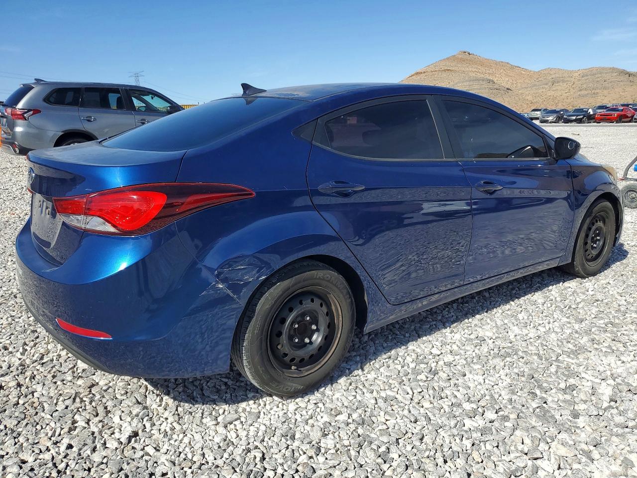 2015 Hyundai Elantra Se Синий vin: 5NPDH4AE3FH583171