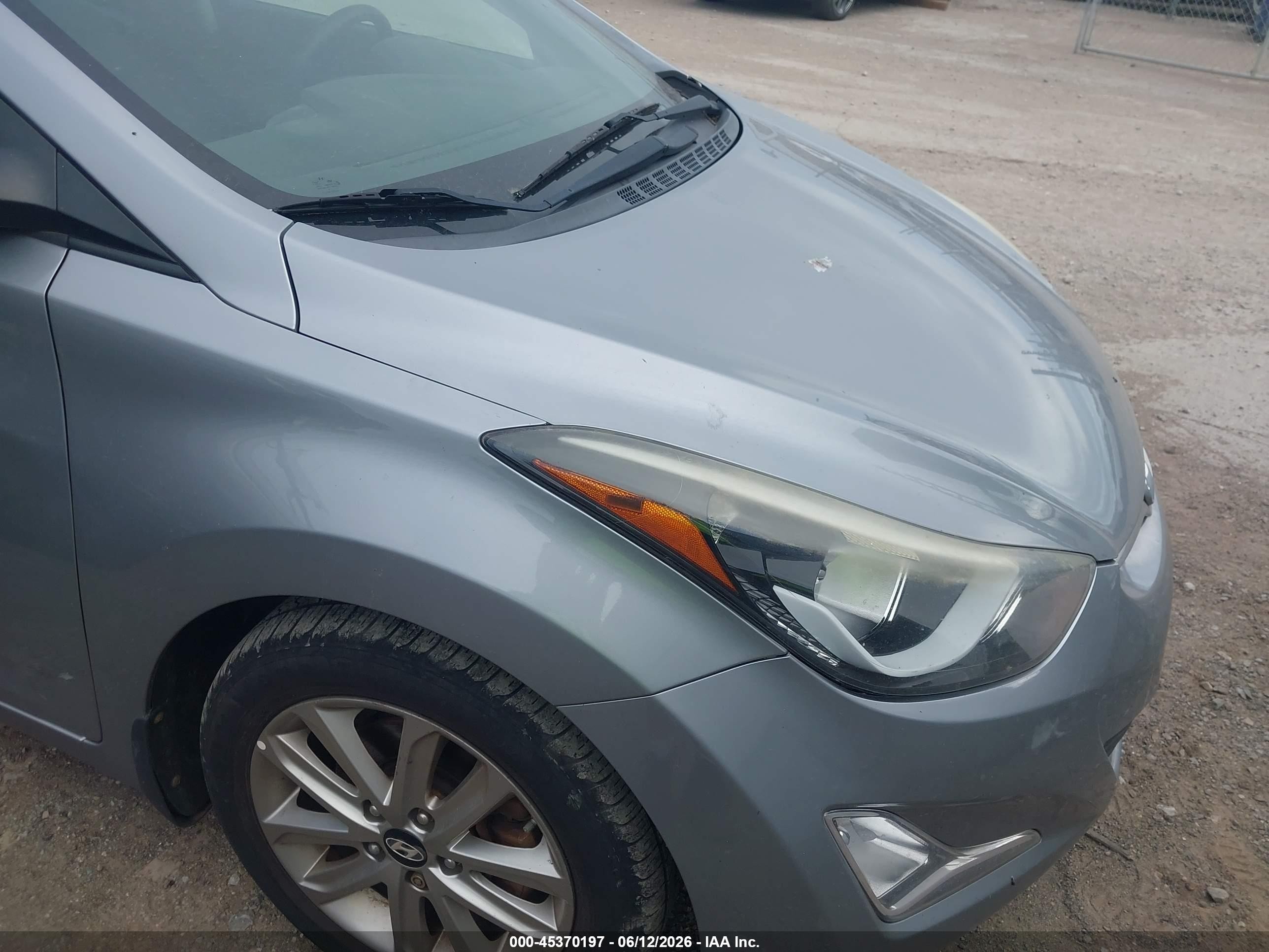 2015 Hyundai Elantra Se Silver vin: 5NPDH4AE3FH589102