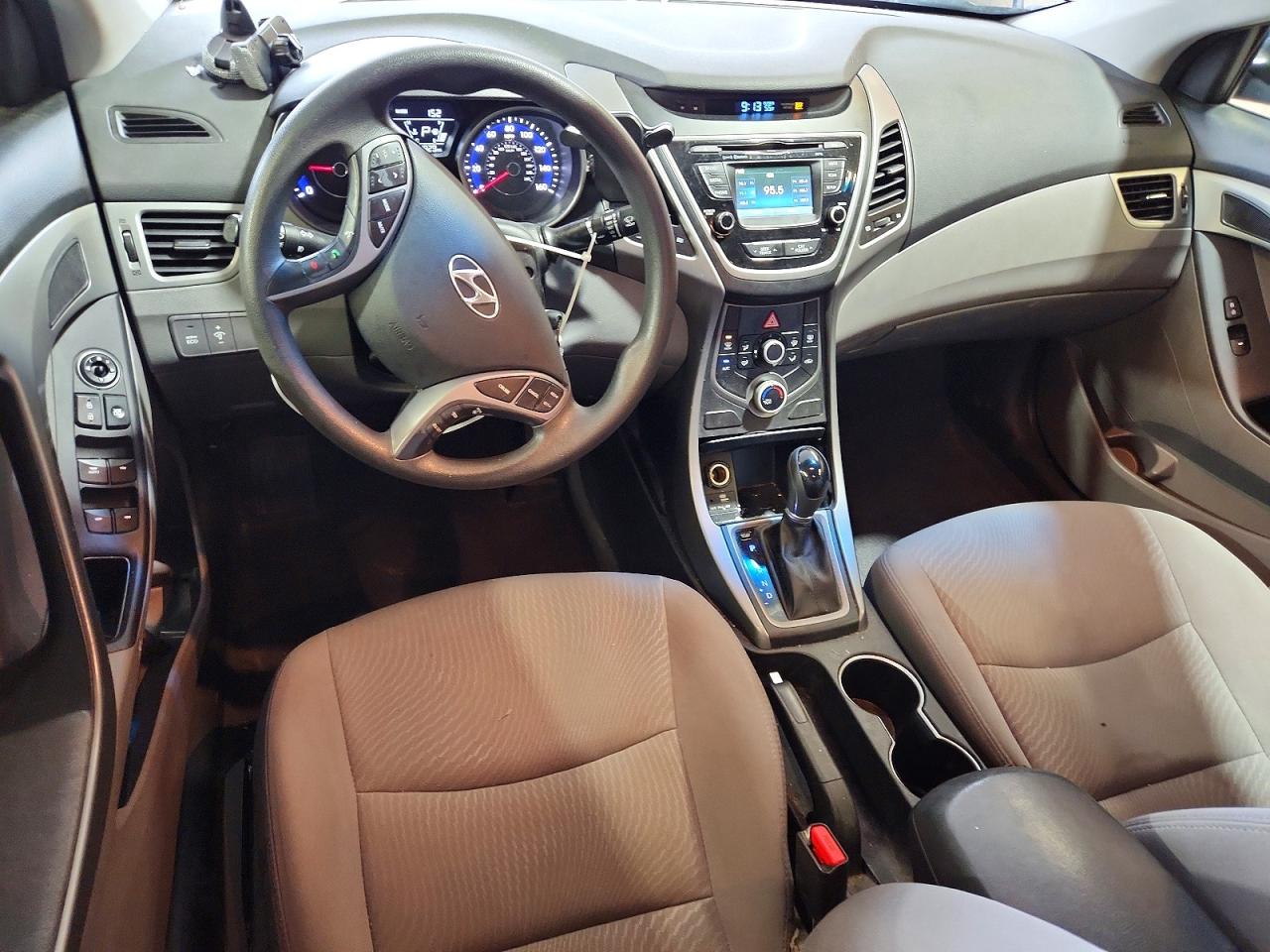2015 Hyundai Elantra Se Синий vin: 5NPDH4AE3FH593053