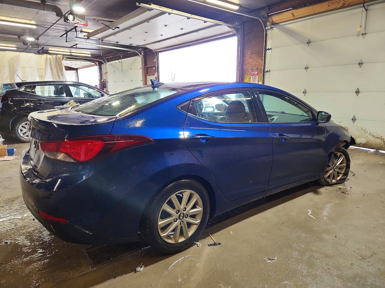 2015 Hyundai Elantra Se Синий vin: 5NPDH4AE3FH593053