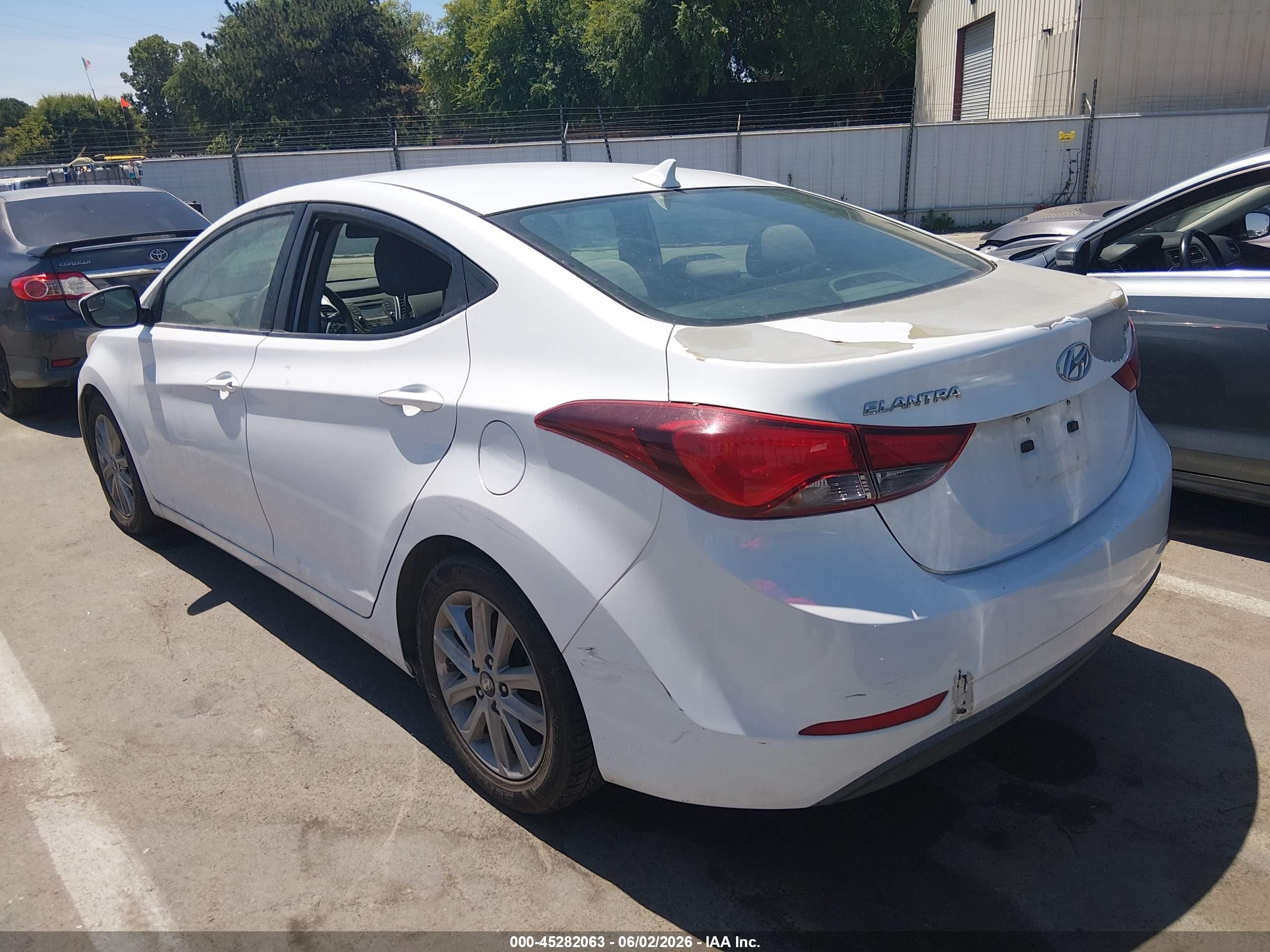 2015 Hyundai Elantra Se Белый vin: 5NPDH4AE3FH594008