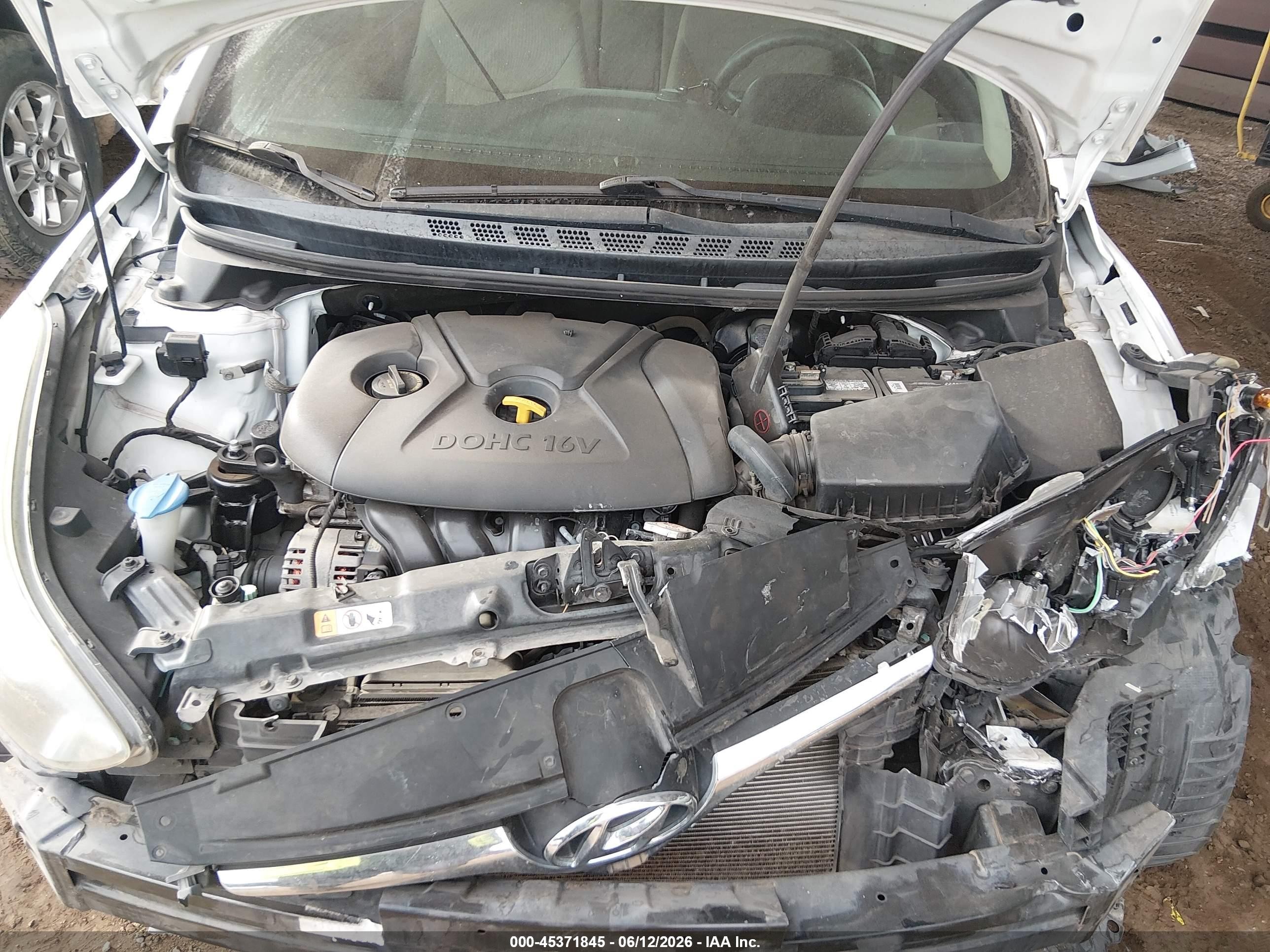 2015 Hyundai Elantra Se Белый vin: 5NPDH4AE3FH596809
