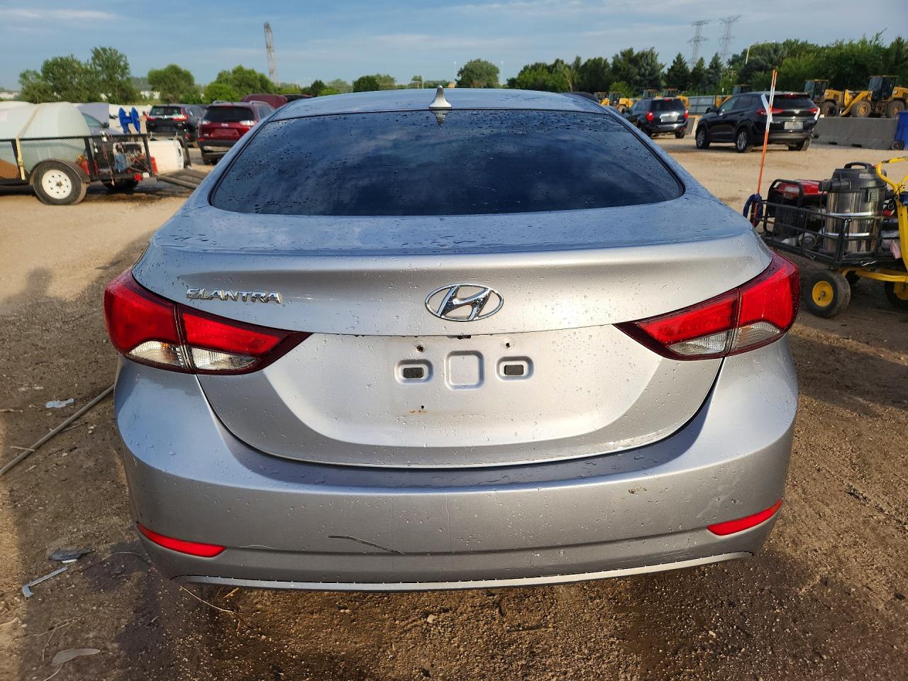 2015 Hyundai Elantra Se Silver vin: 5NPDH4AE3FH597085