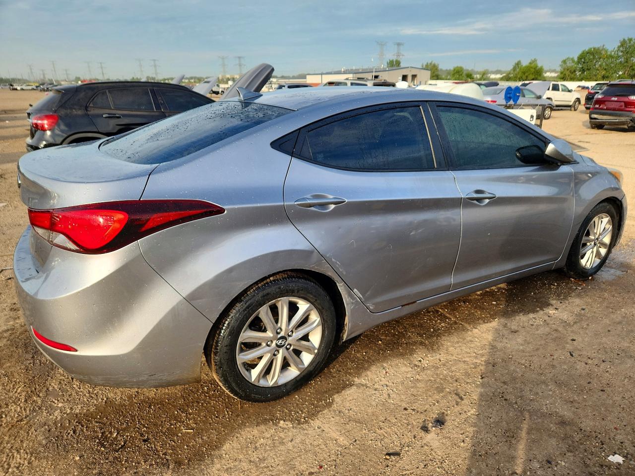 2015 Hyundai Elantra Se Silver vin: 5NPDH4AE3FH597085