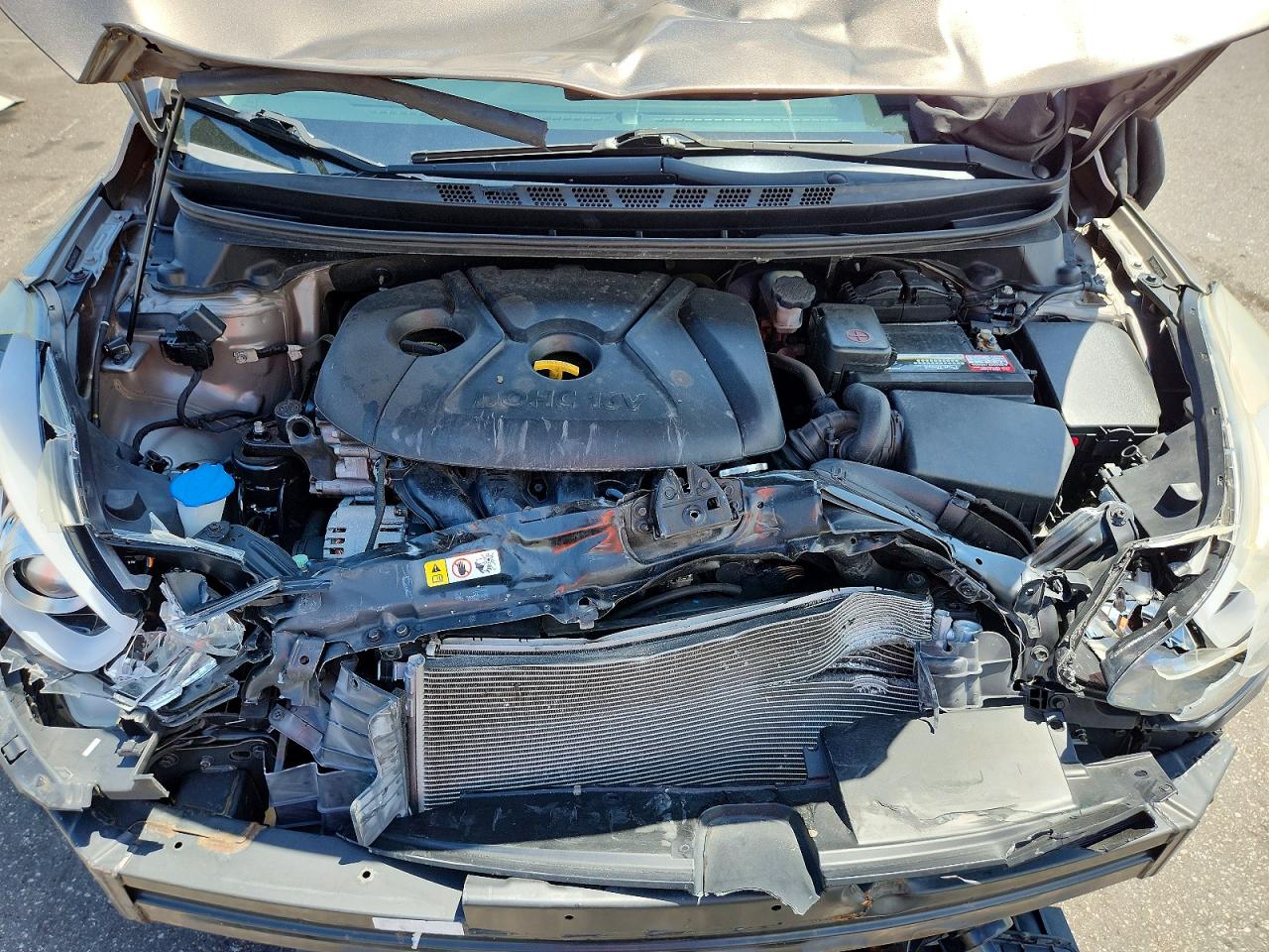 2015 Hyundai Elantra Limited Коричневый vin: 5NPDH4AE3FH615200