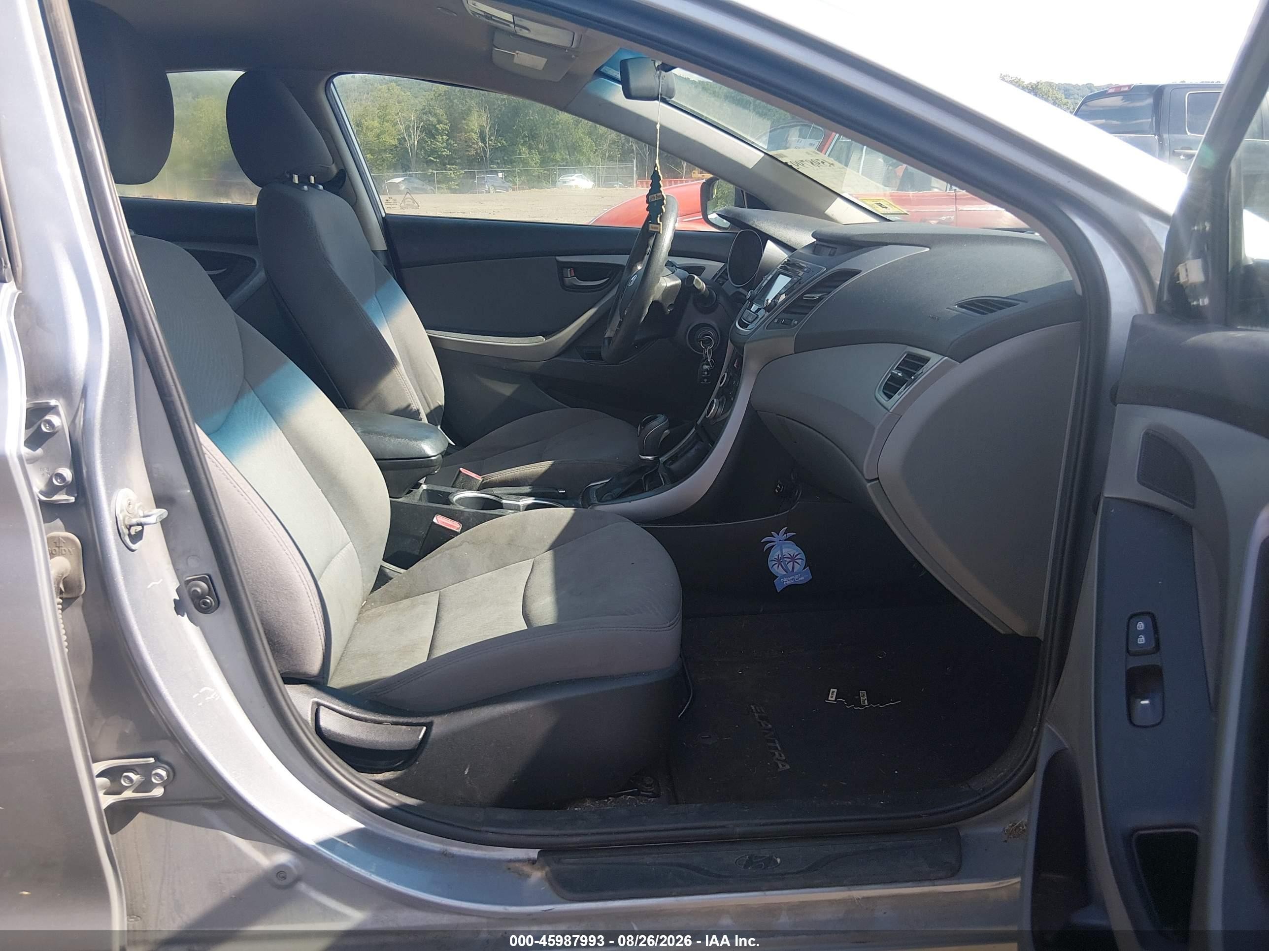 2015 Hyundai Elantra Se Silver vin: 5NPDH4AE3FH621112