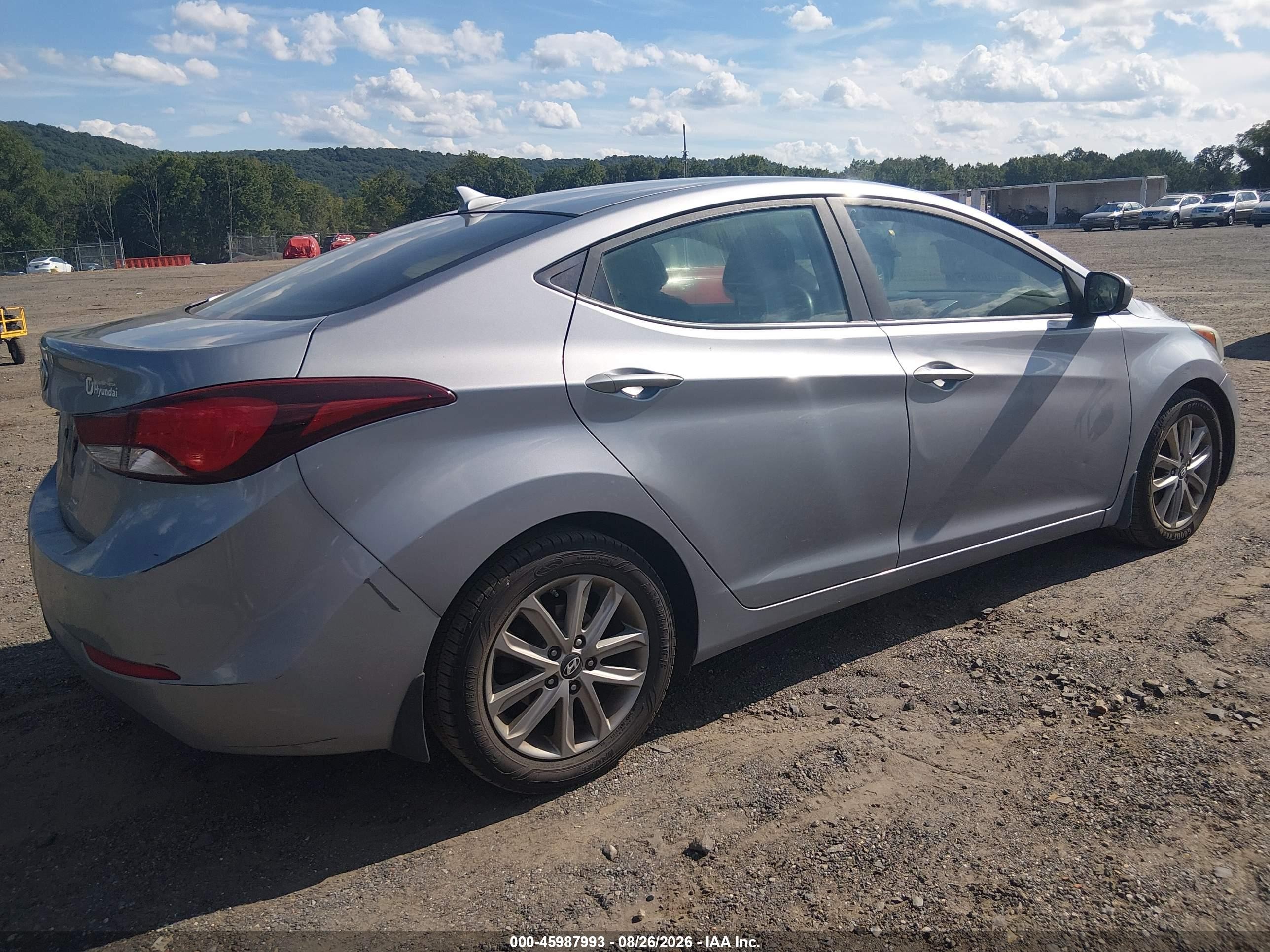 2015 Hyundai Elantra Se Silver vin: 5NPDH4AE3FH621112