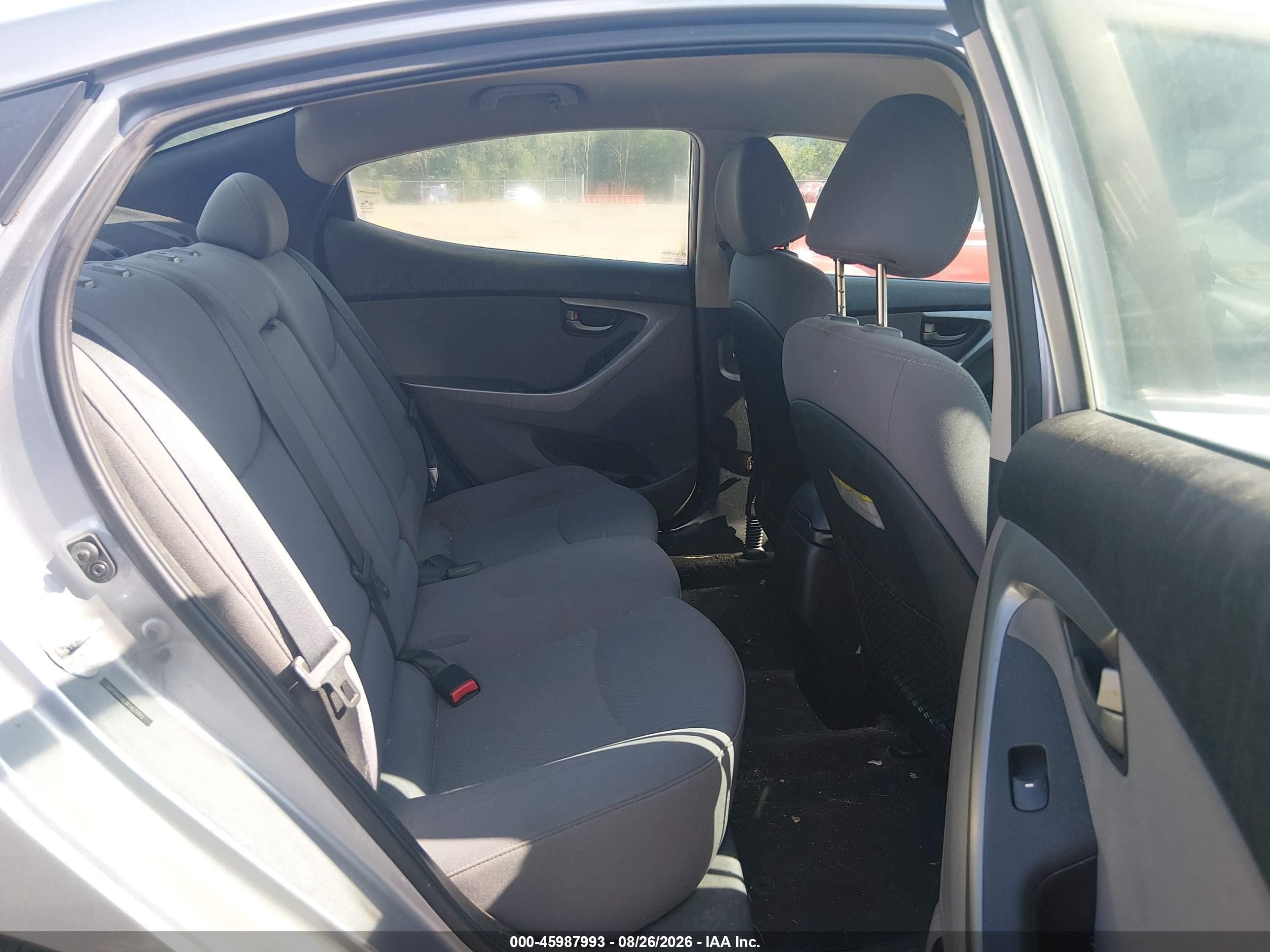 2015 Hyundai Elantra Se Silver vin: 5NPDH4AE3FH621112