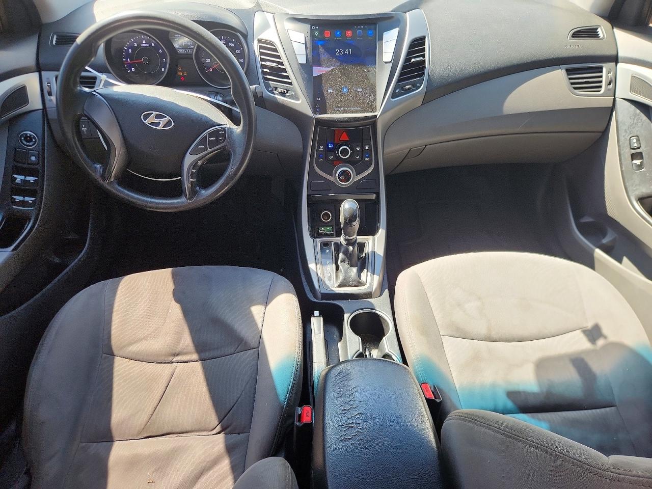2015 Hyundai Elantra Se Silver vin: 5NPDH4AE3FH622728