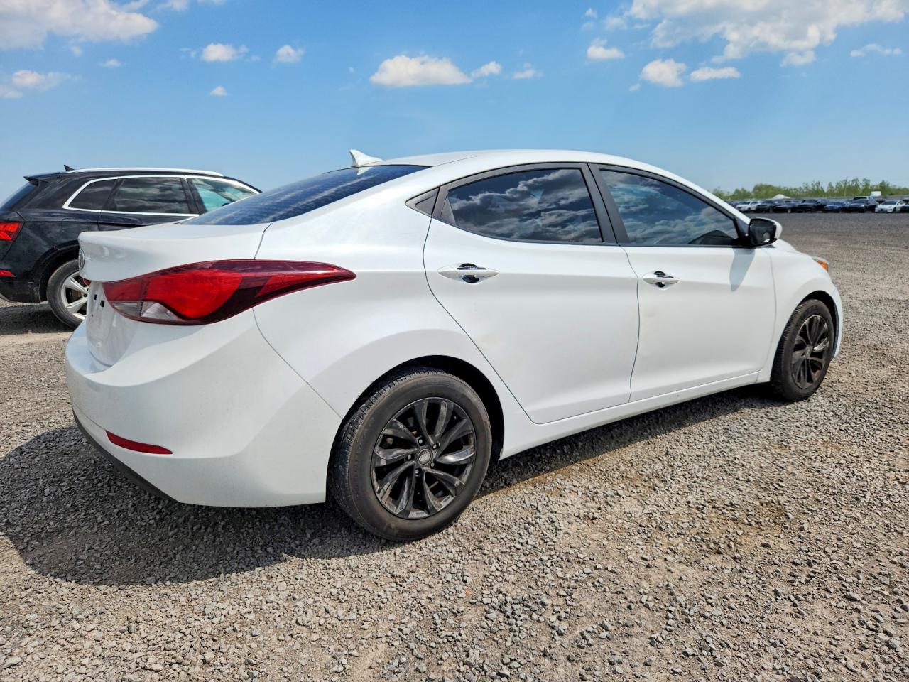 2015 Hyundai Elantra Se White vin: 5NPDH4AE3FH627203