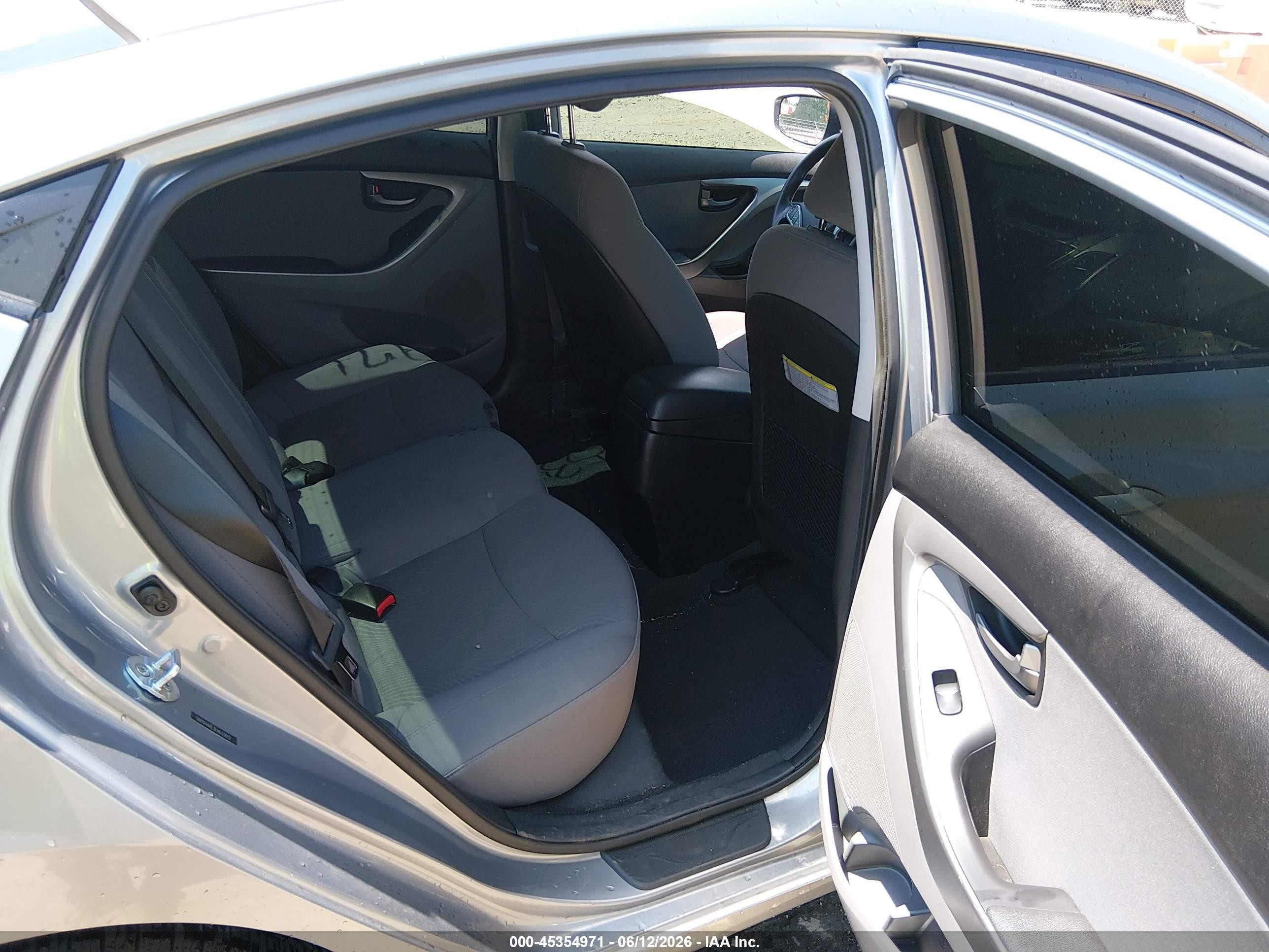 2015 Hyundai Elantra Se Gray vin: 5NPDH4AE3FH633602