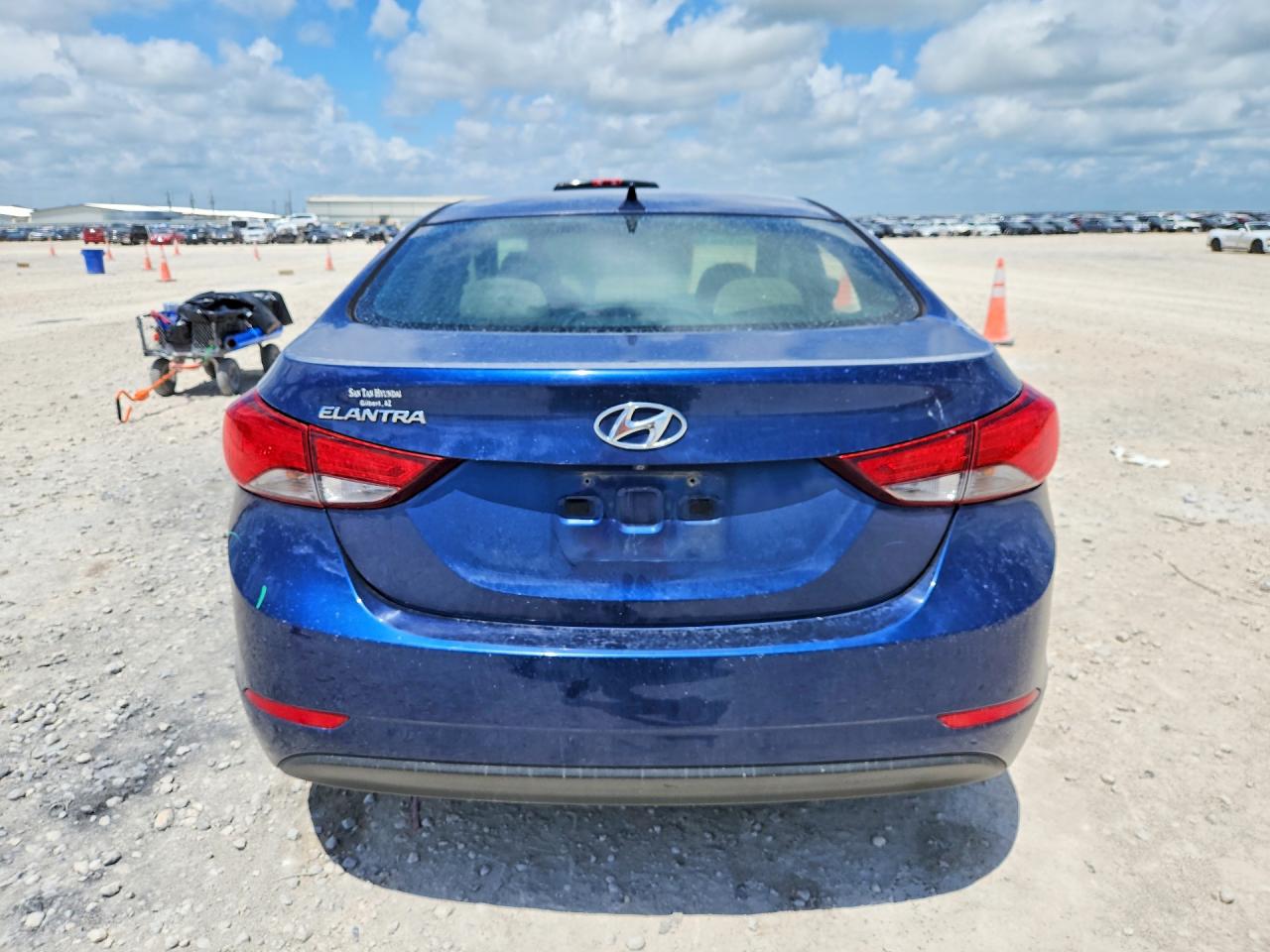 2015 Hyundai Elantra Se Синий vin: 5NPDH4AE3FH640646