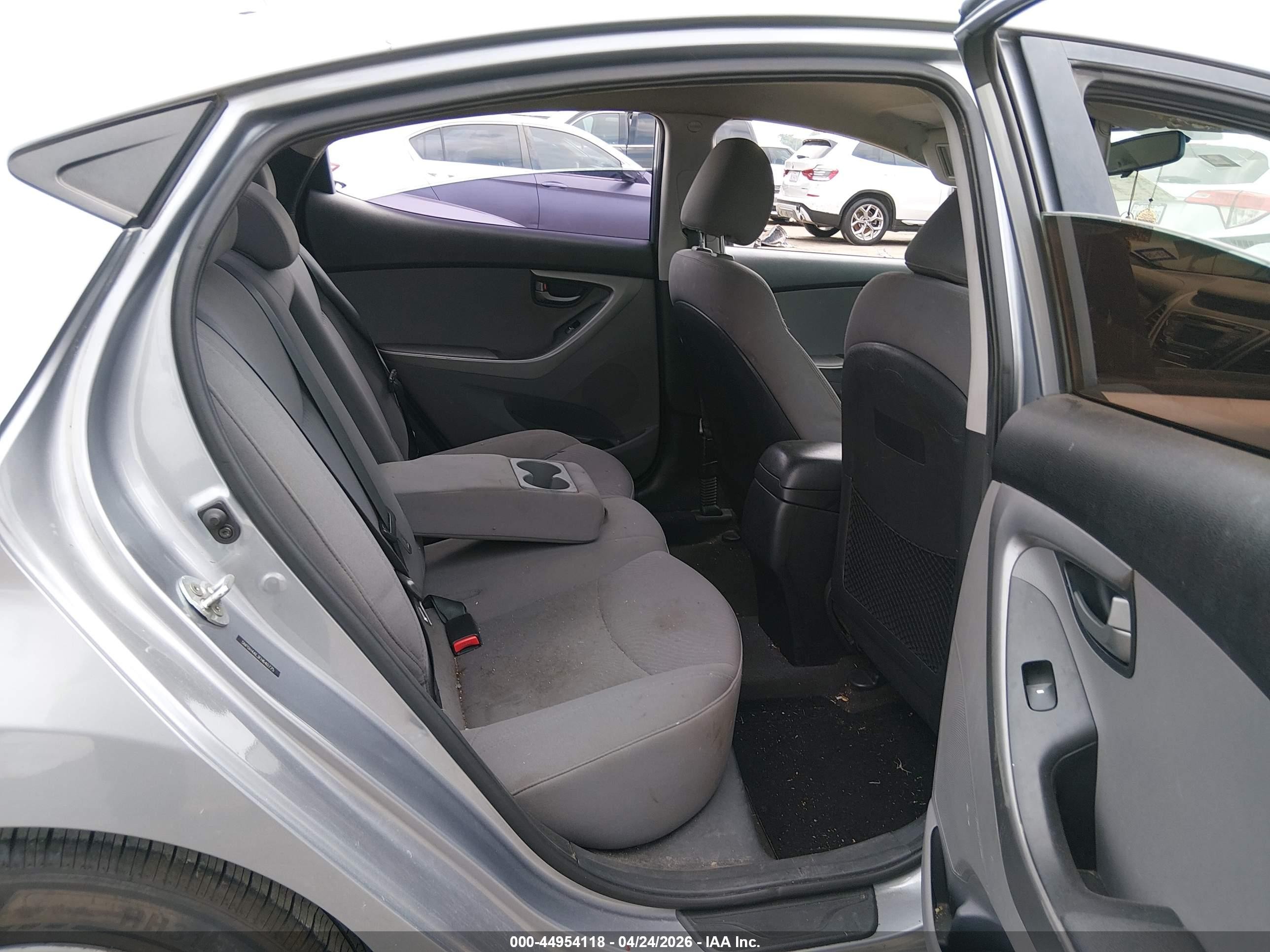 2015 Hyundai Elantra Se Silver vin: 5NPDH4AE3FH640775