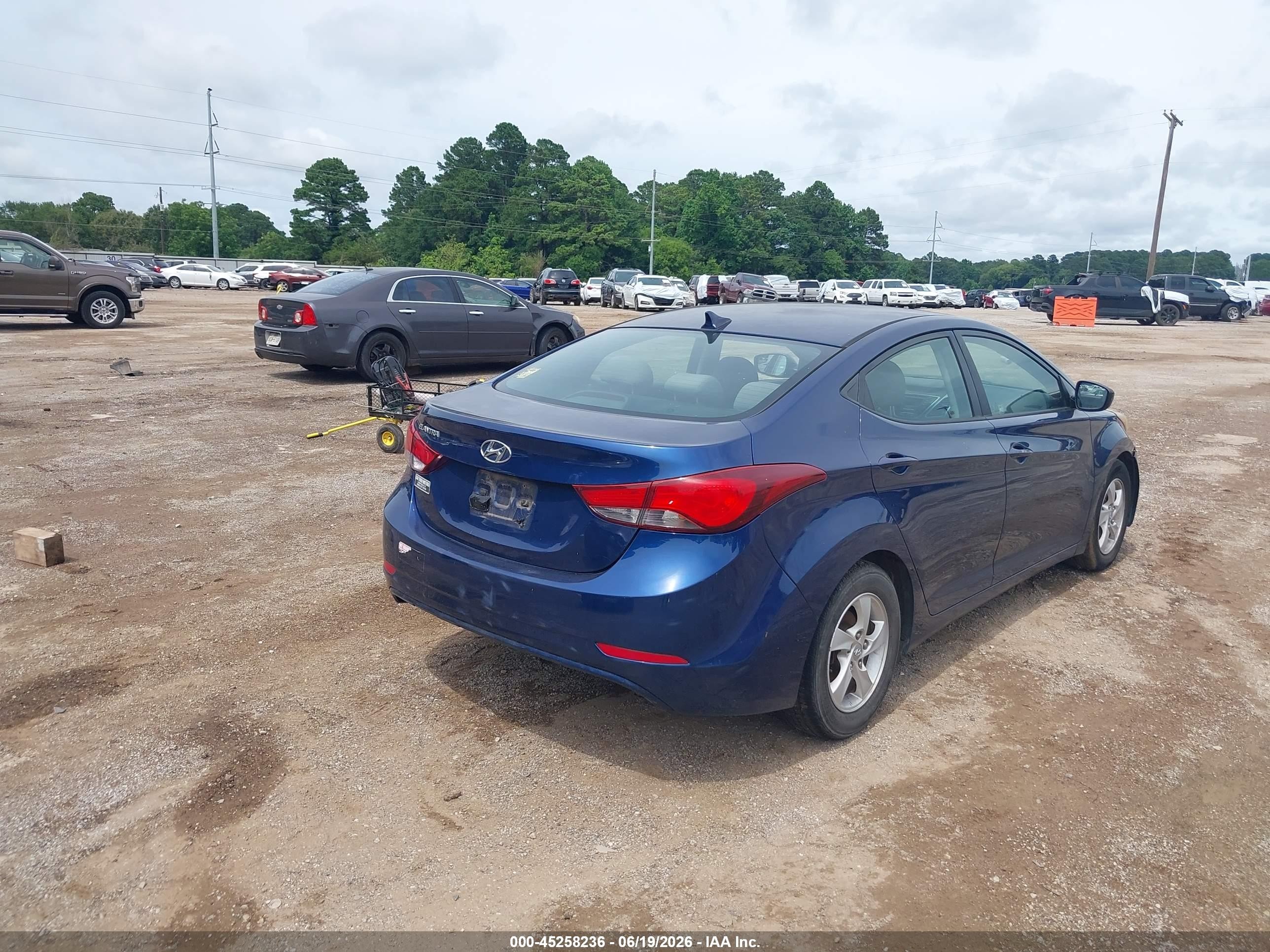 2015 Hyundai Elantra Se Синий vin: 5NPDH4AE3FH650108