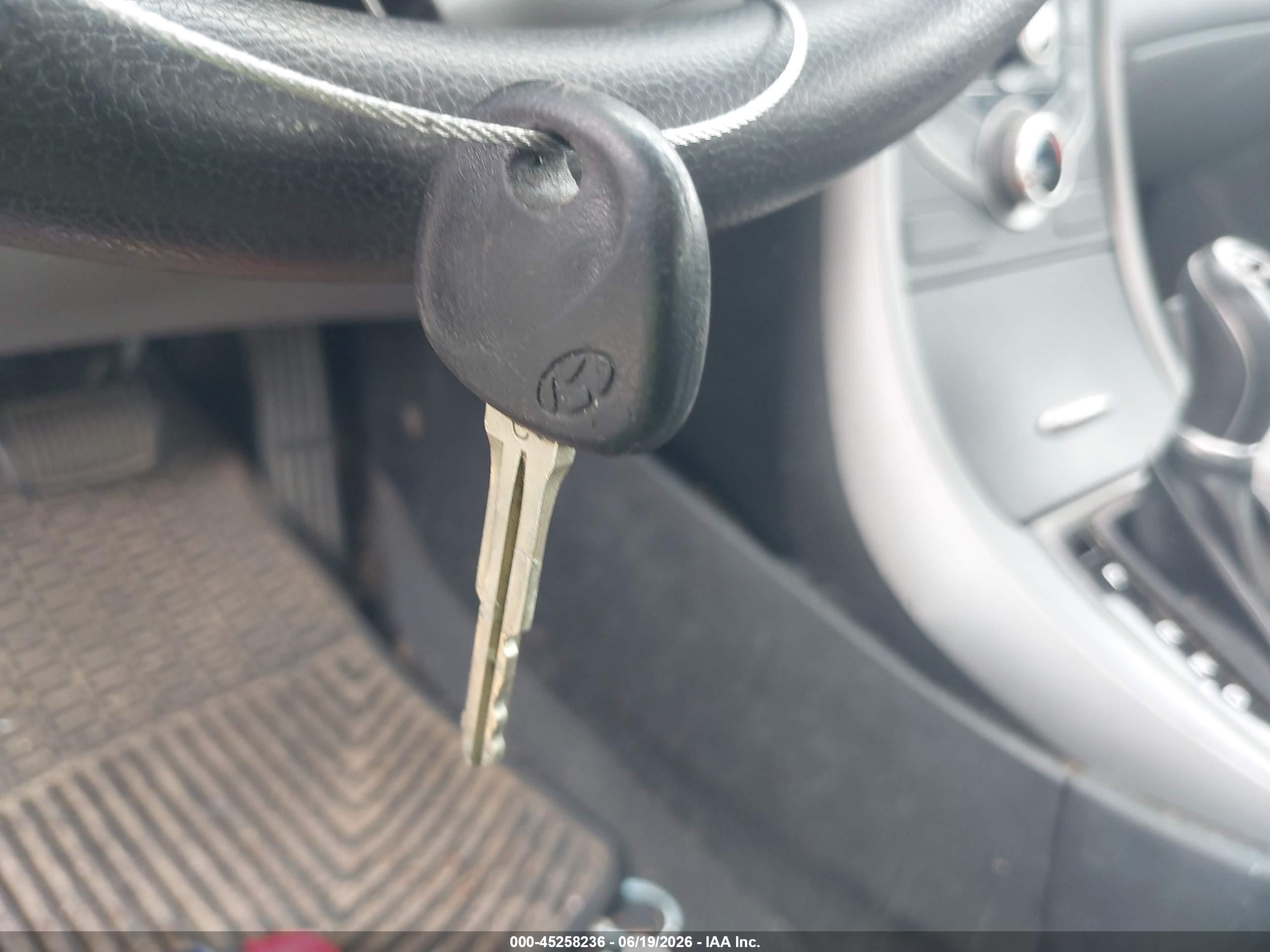 2015 Hyundai Elantra Se Синий vin: 5NPDH4AE3FH650108
