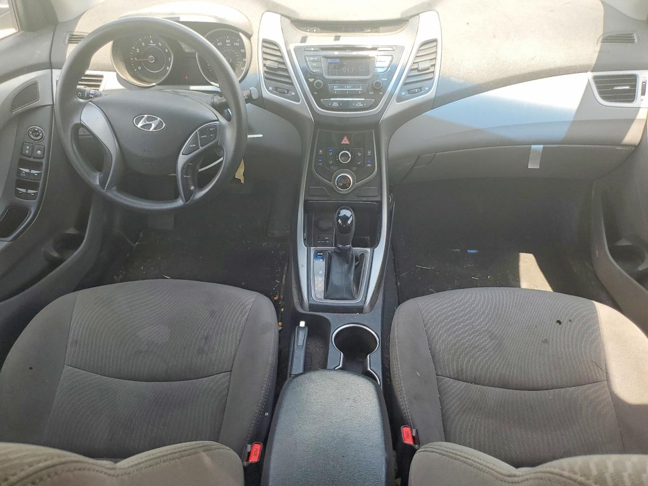2016 Hyundai Elantra Se White vin: 5NPDH4AE3GH760433