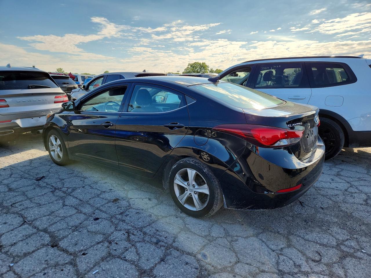 2016 Hyundai Elantra Value Edition Черный vin: 5NPDH4AE3GH770539