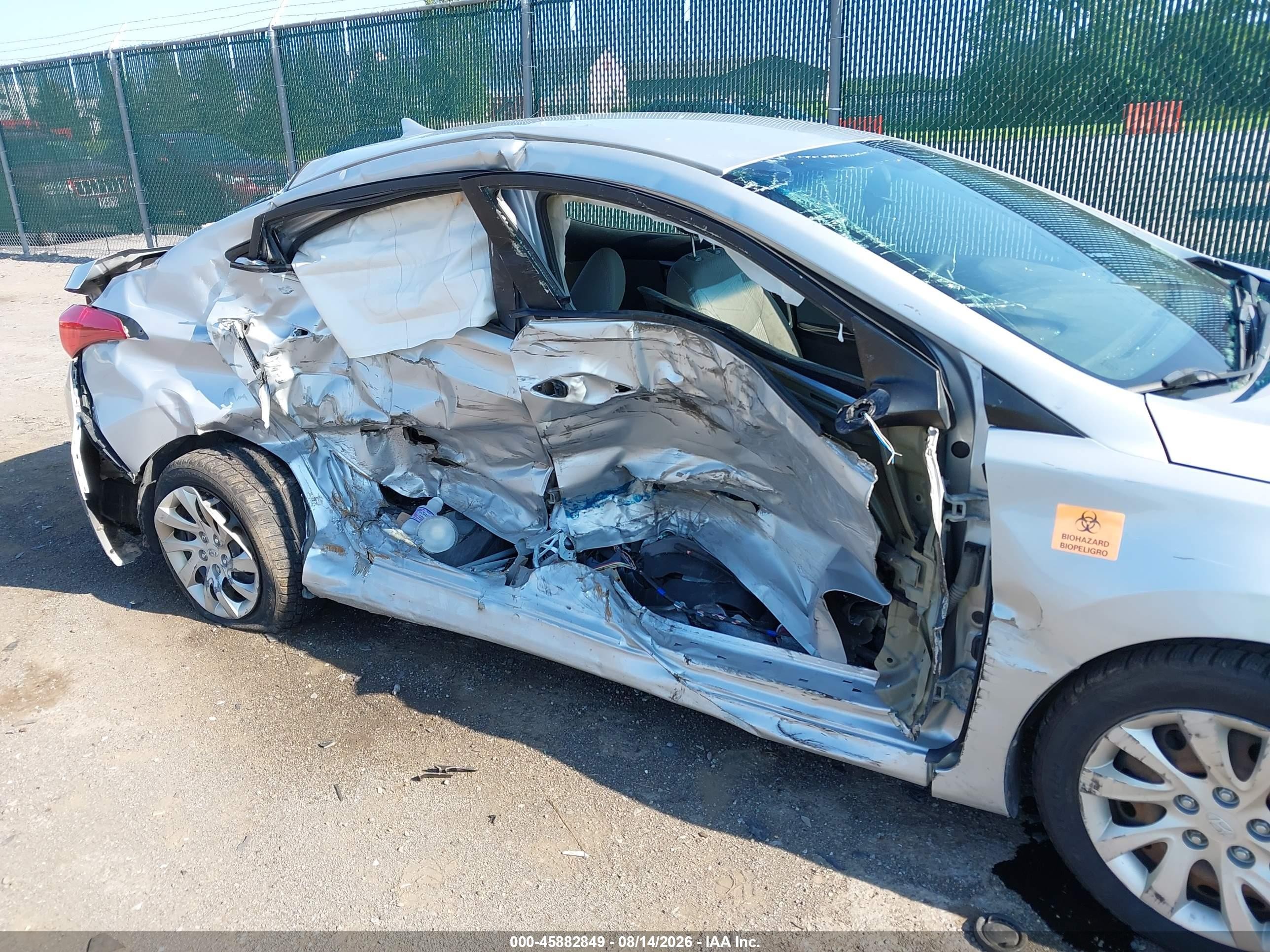 2011 Hyundai Elantra Gls Silver vin: 5NPDH4AE4BH000911