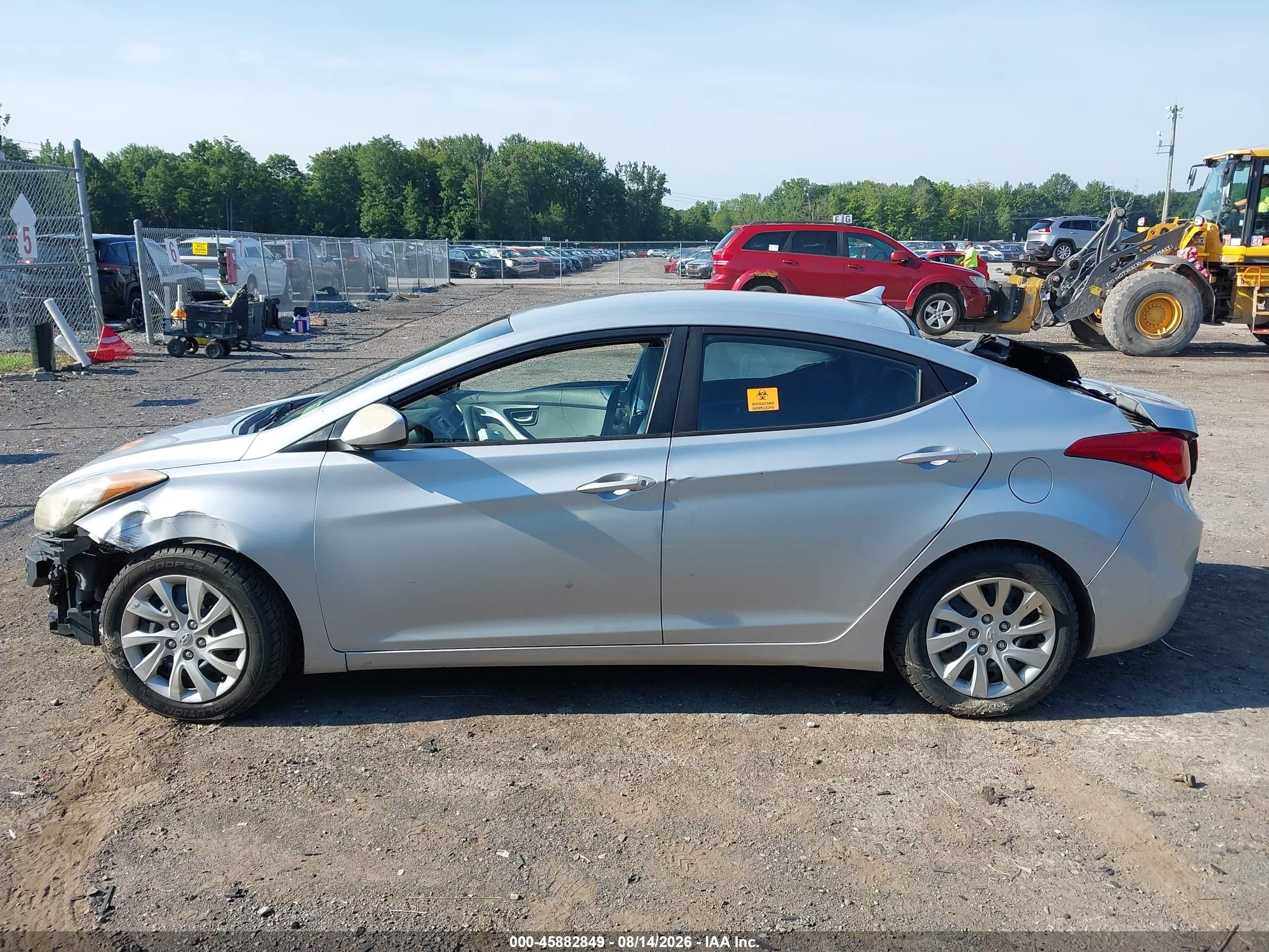 2011 Hyundai Elantra Gls Silver vin: 5NPDH4AE4BH000911