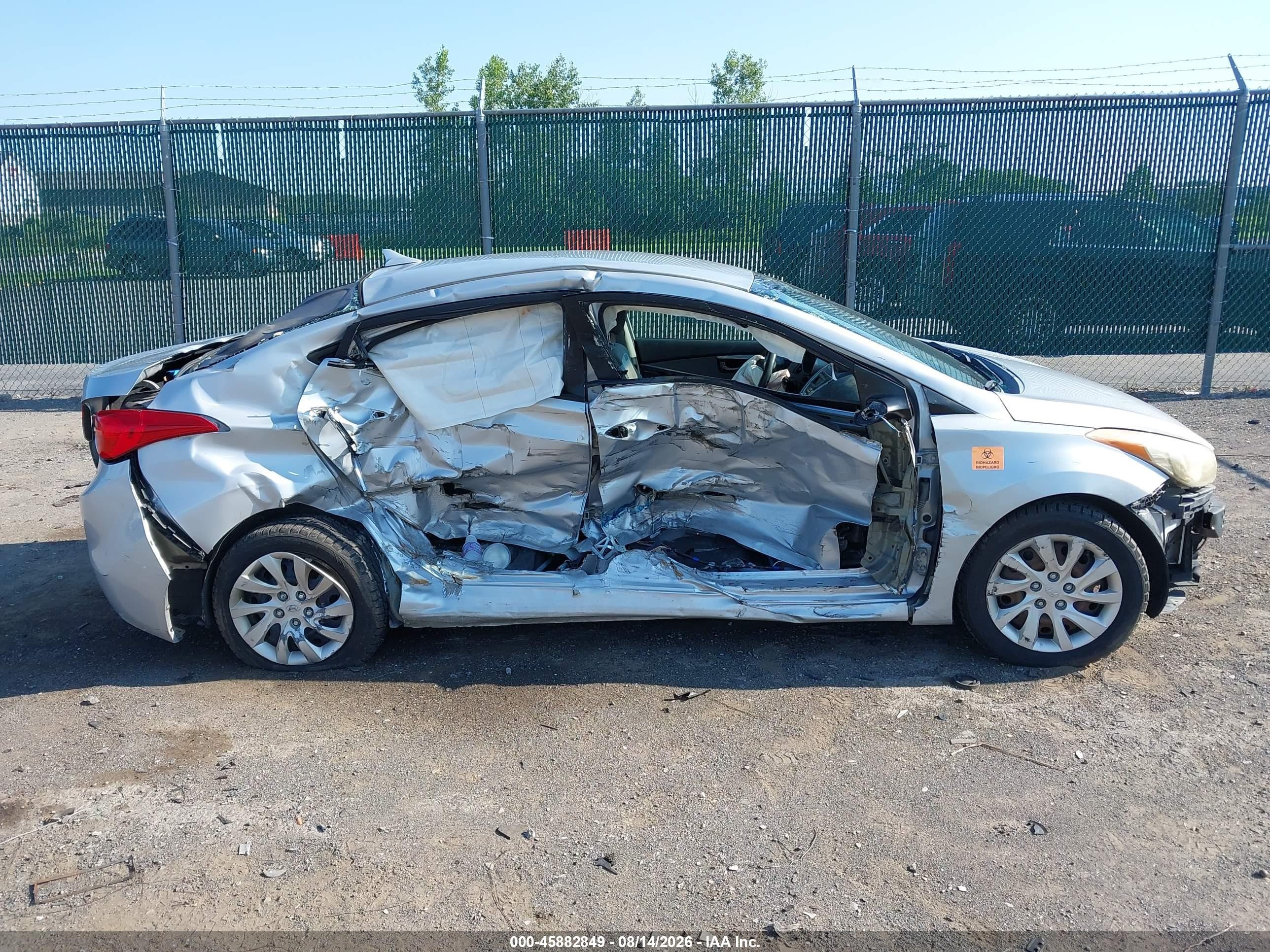 2011 Hyundai Elantra Gls Silver vin: 5NPDH4AE4BH000911