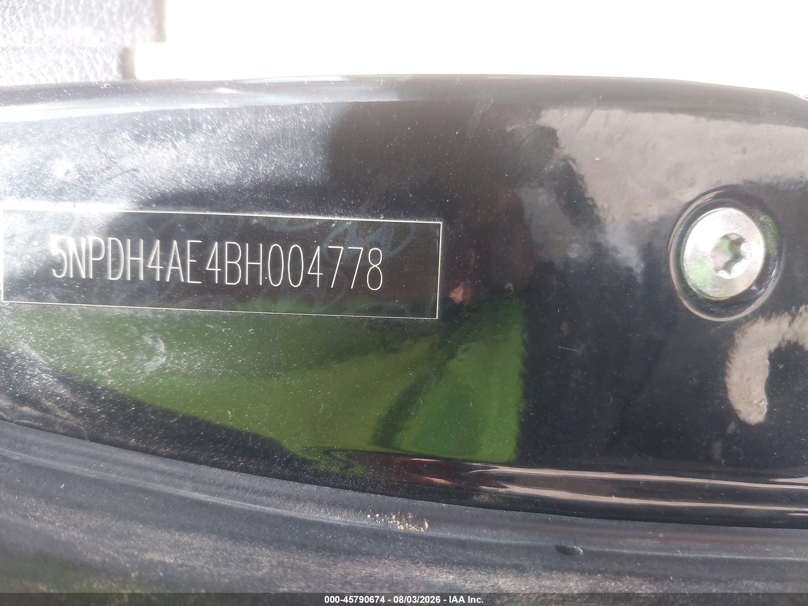 2011 Hyundai Elantra Gls Black vin: 5NPDH4AE4BH004778